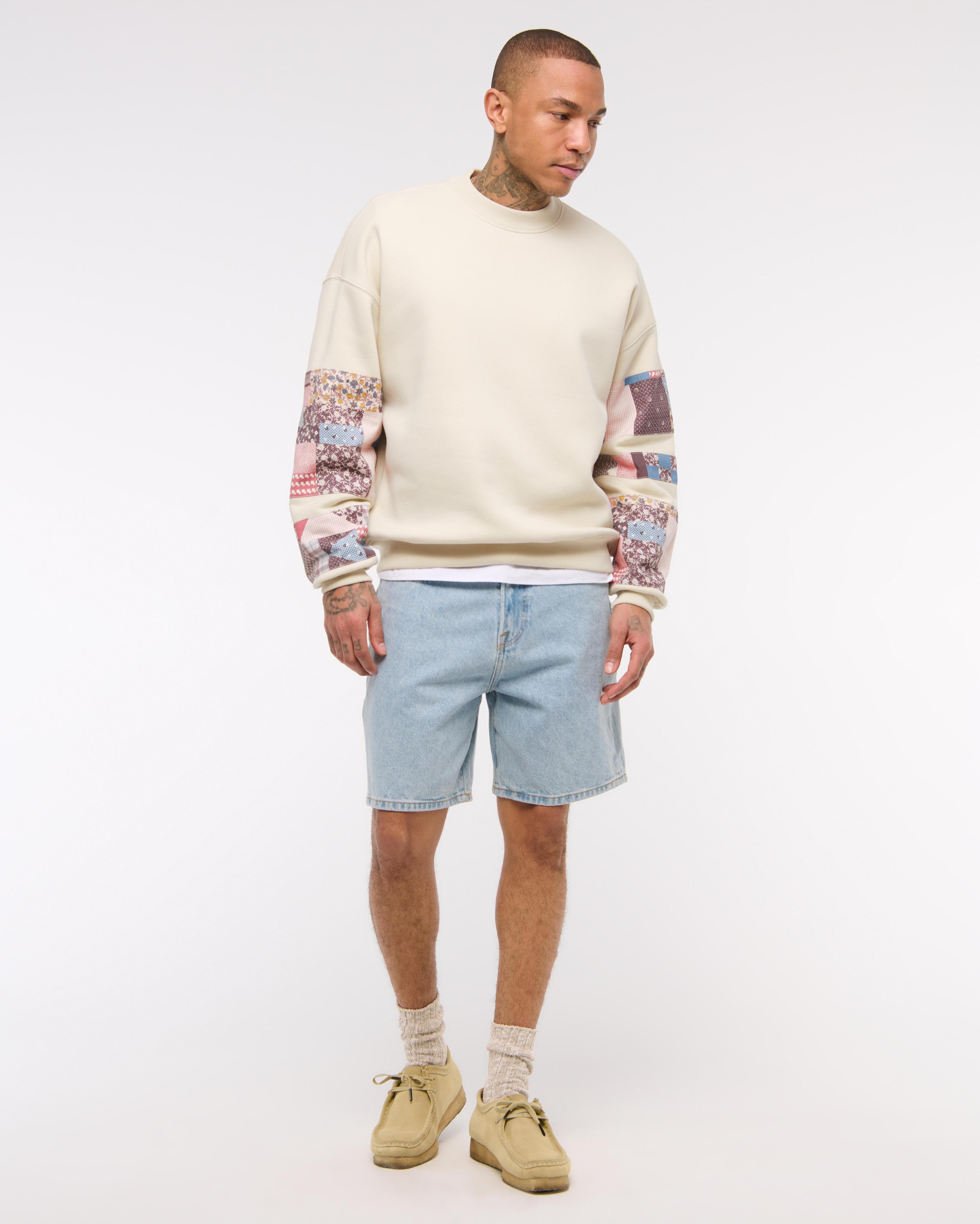 Essential Crew Sweatshirt Product Image