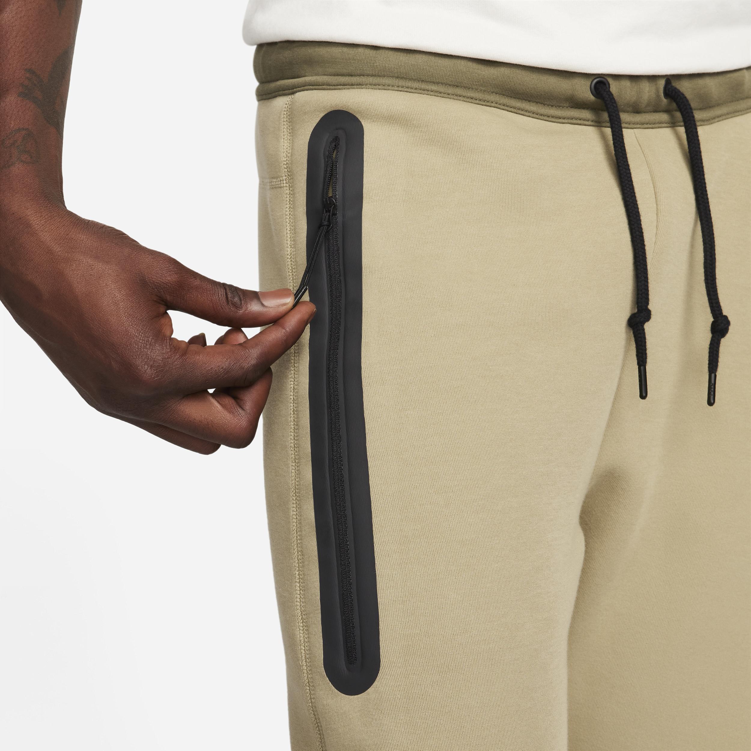 Men's Nike Sportswear Tech Fleece Jogger Pants Product Image