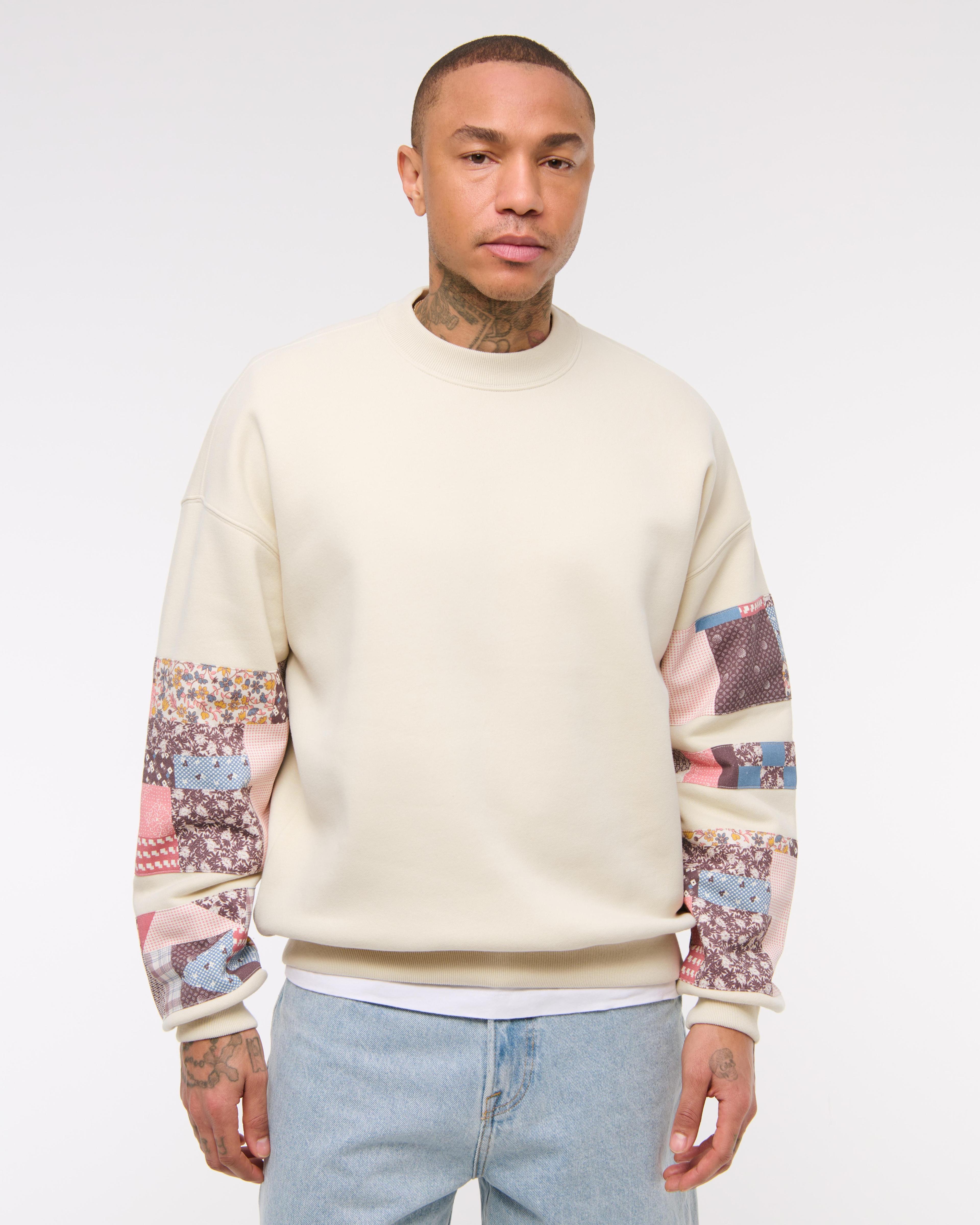 Essential Crew Sweatshirt Product Image