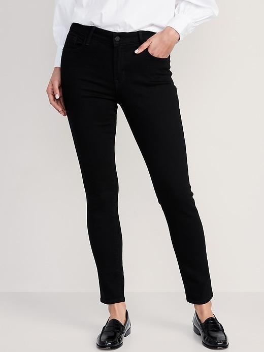 Mid-Rise Pop Icon Black-Wash Skinny Jeans Product Image