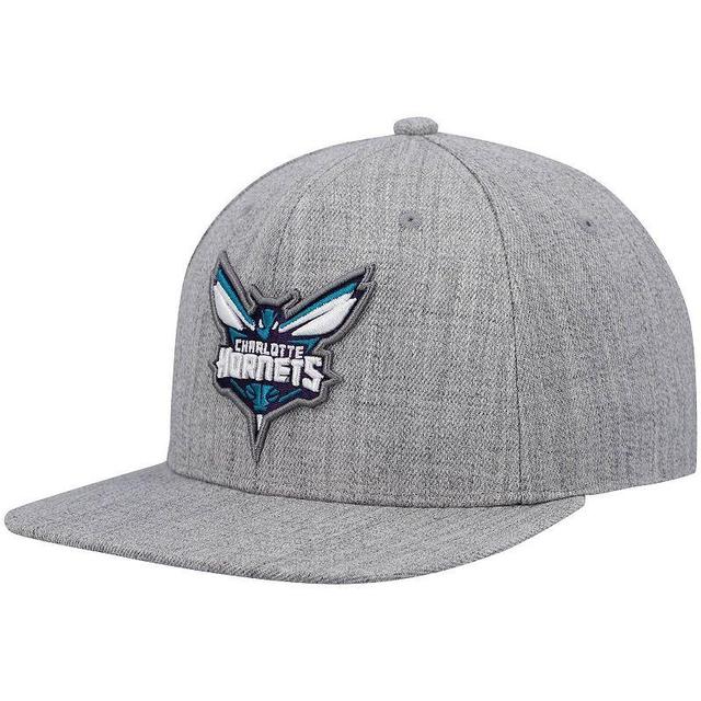 Mens Mitchell & Ness Heathered Gray Charlotte Hornets 2.0 Snapback Hat, Grey Product Image