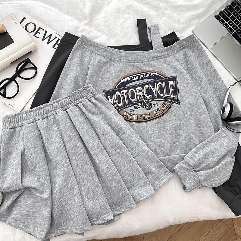 Set: Off Shoulder Lettering Print Crop Sweatshirt + Mini Pleated Skirt Product Image