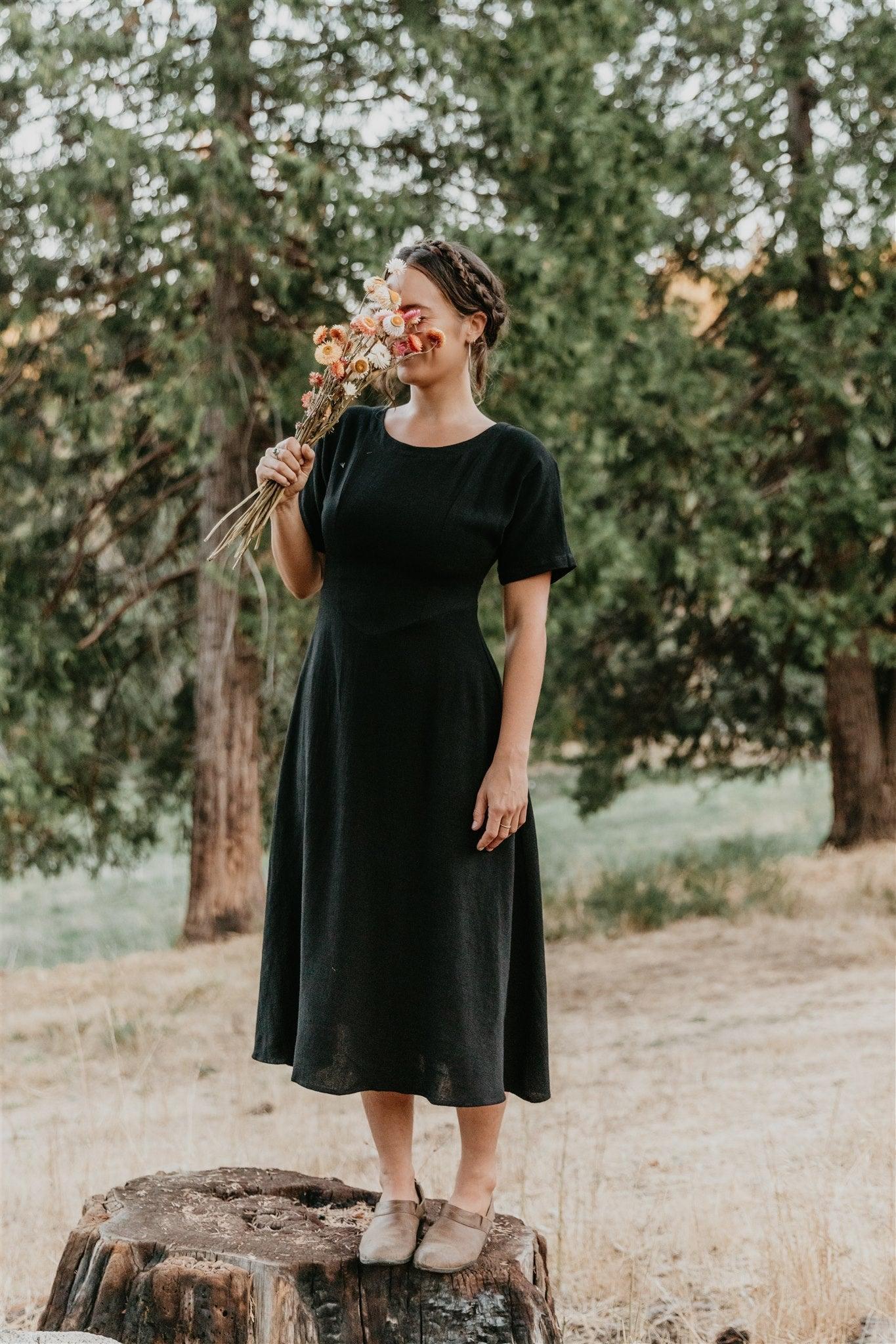 Bella Dress in Black Product Image