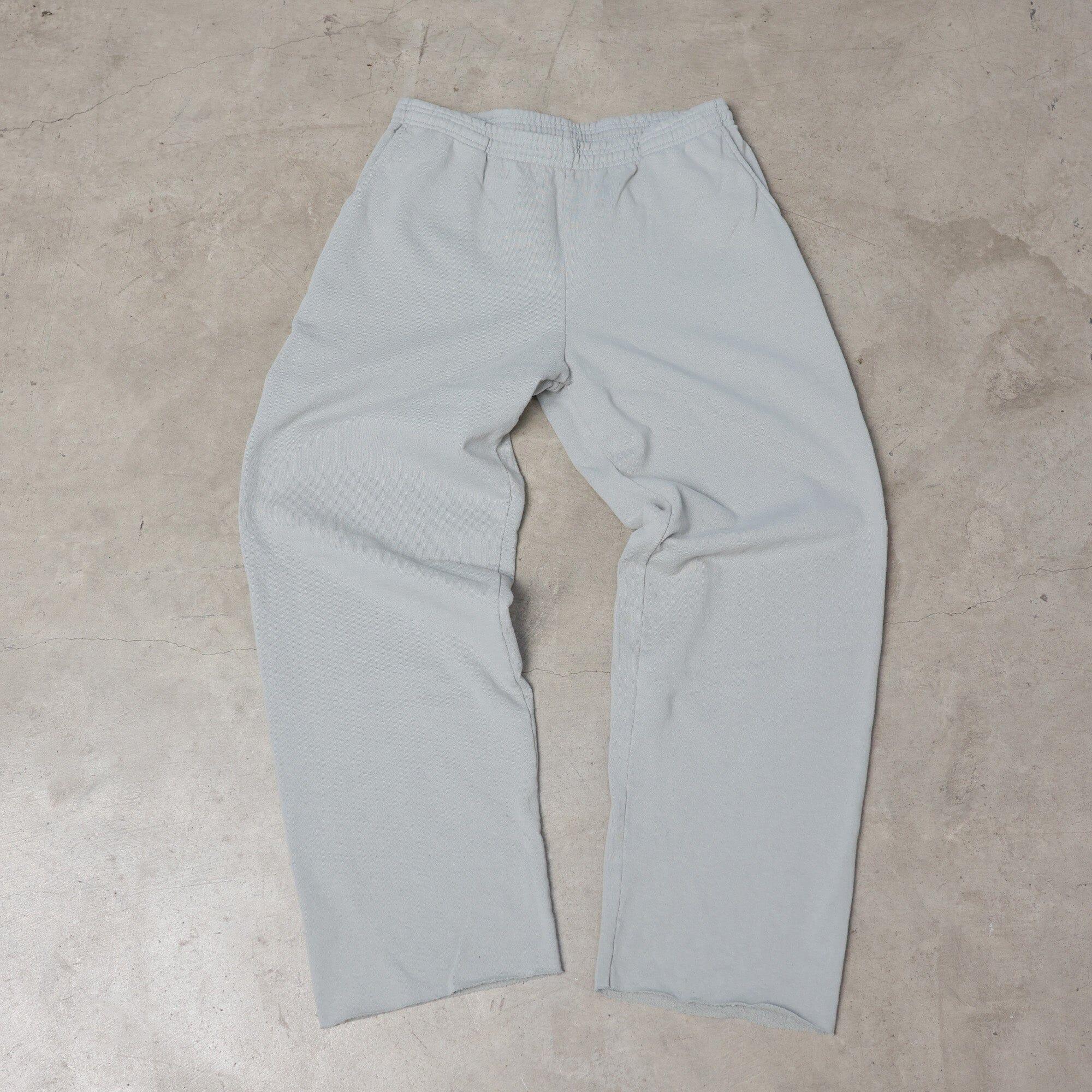 The Ludlow Crop Sweatpants Product Image