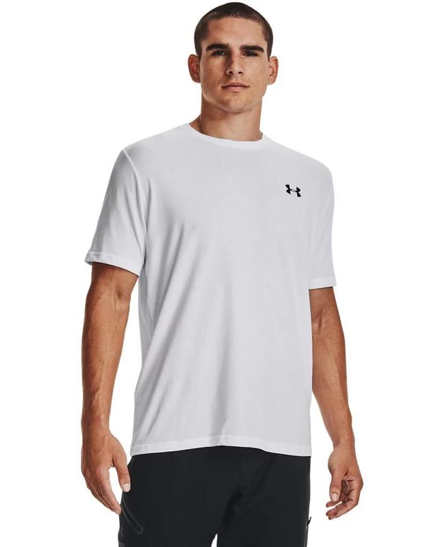 Men's UA Left Chest Lockup T-Shirt Product Image