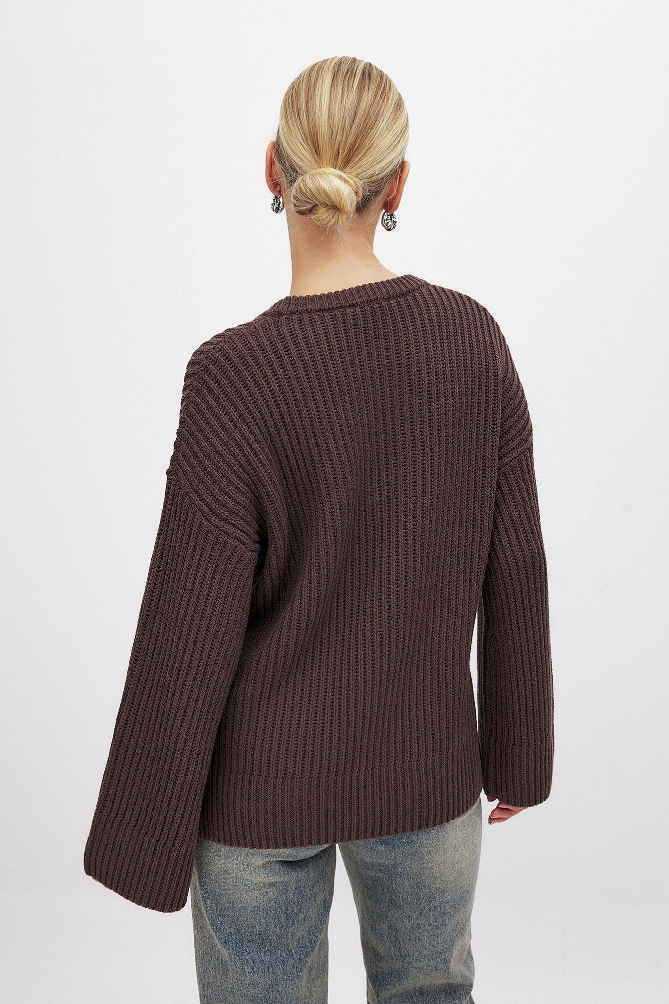 Round Neck Knitted Sweater Product Image