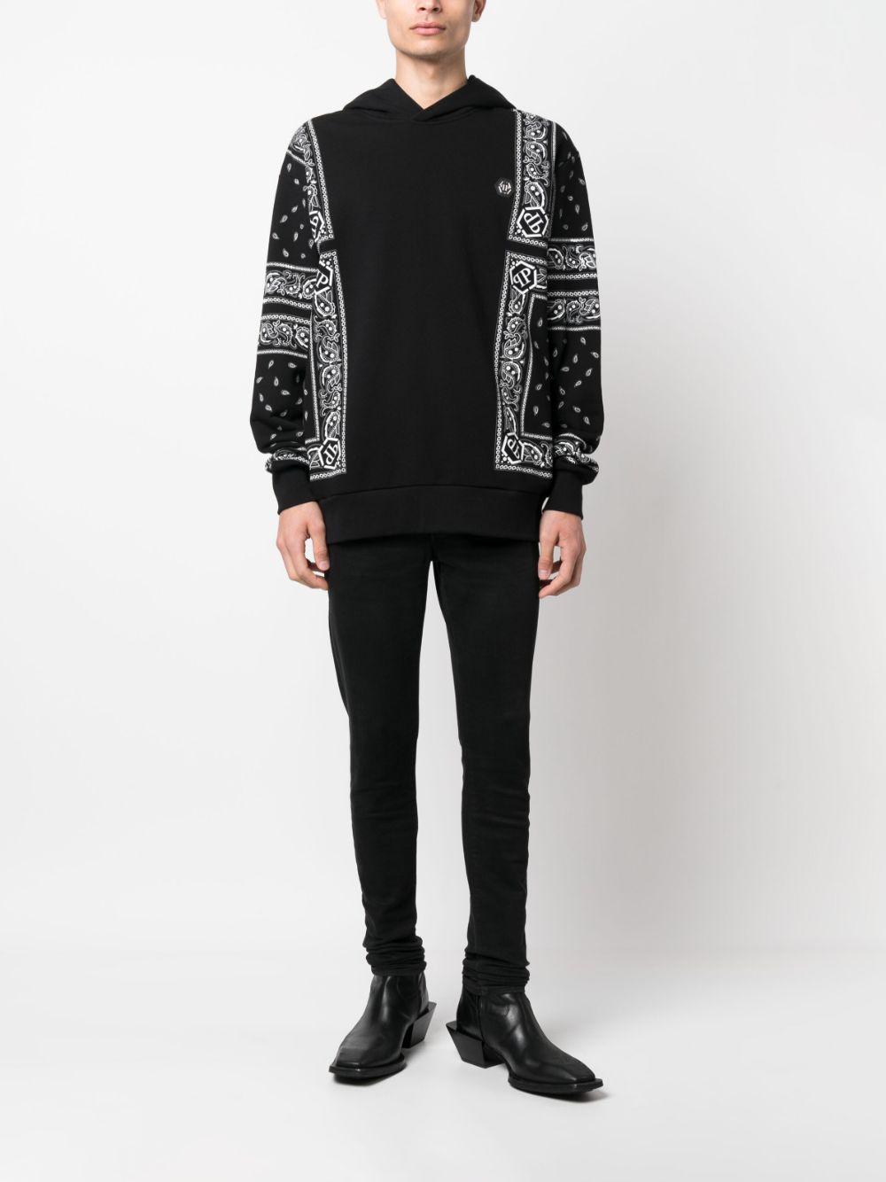 Bandana-print Long-sleeve Hoodie In Black Product Image