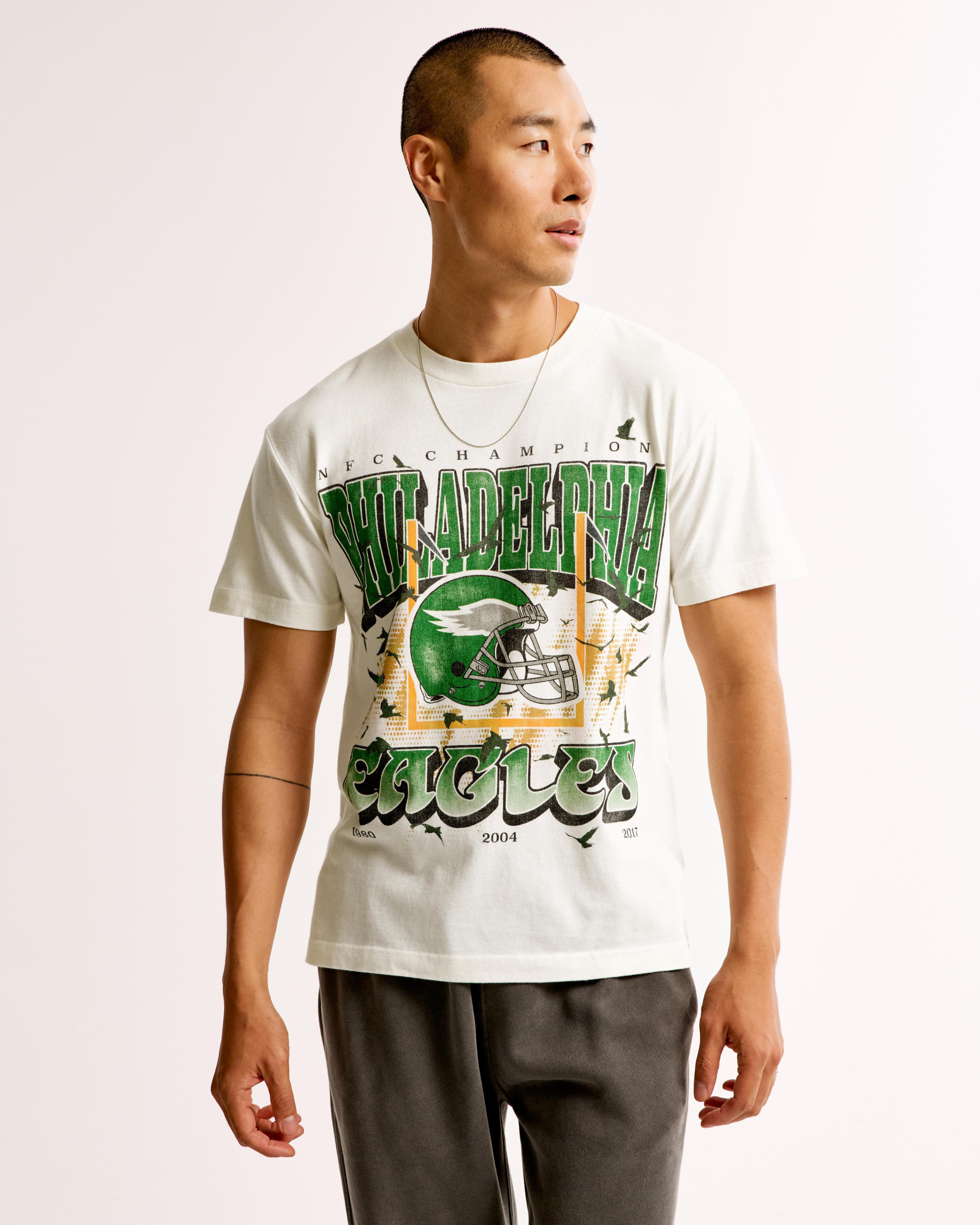 Philadelphia Eagles Graphic Tee Product Image