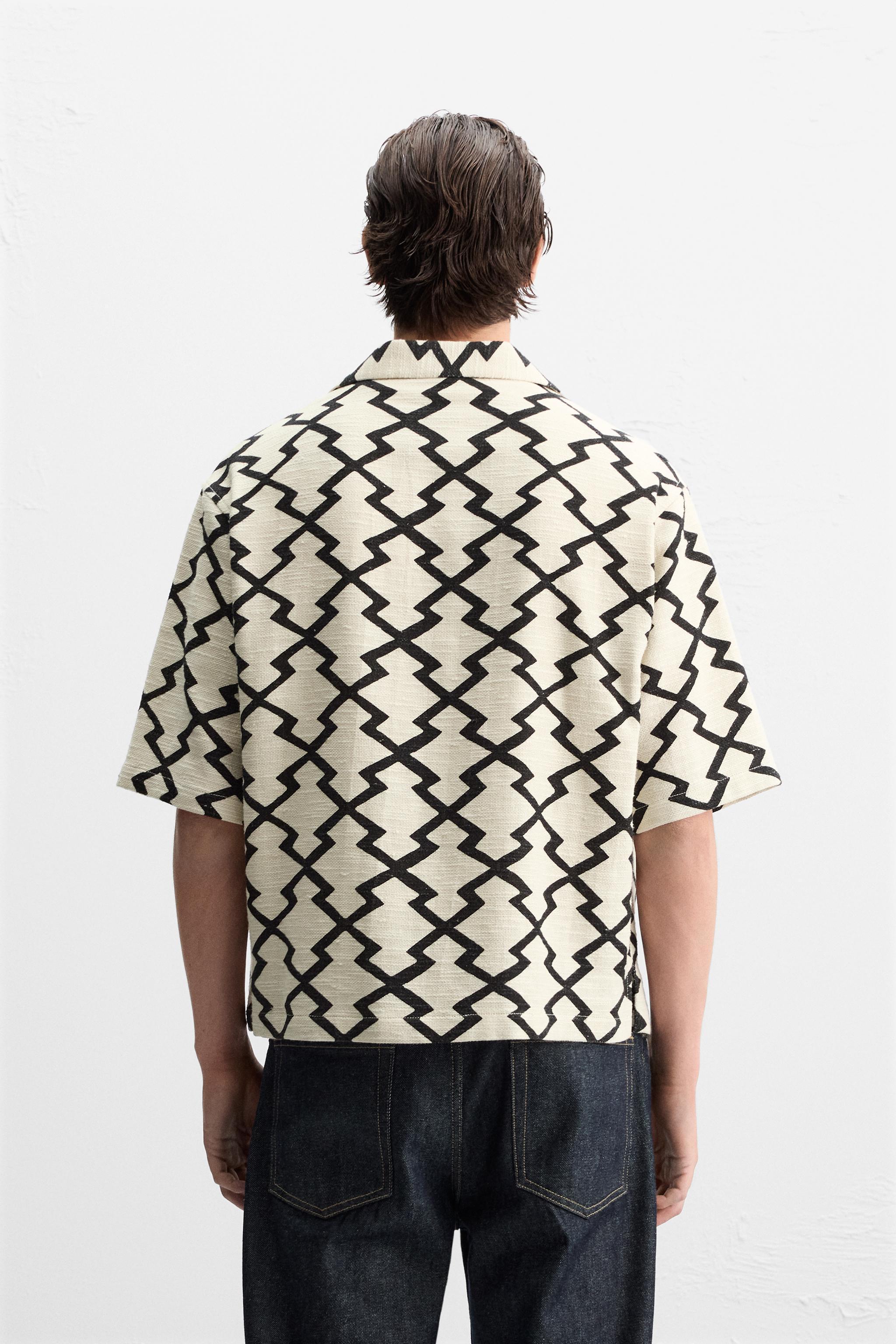 GEOMETRIC PRINT OVERSHIRT Product Image