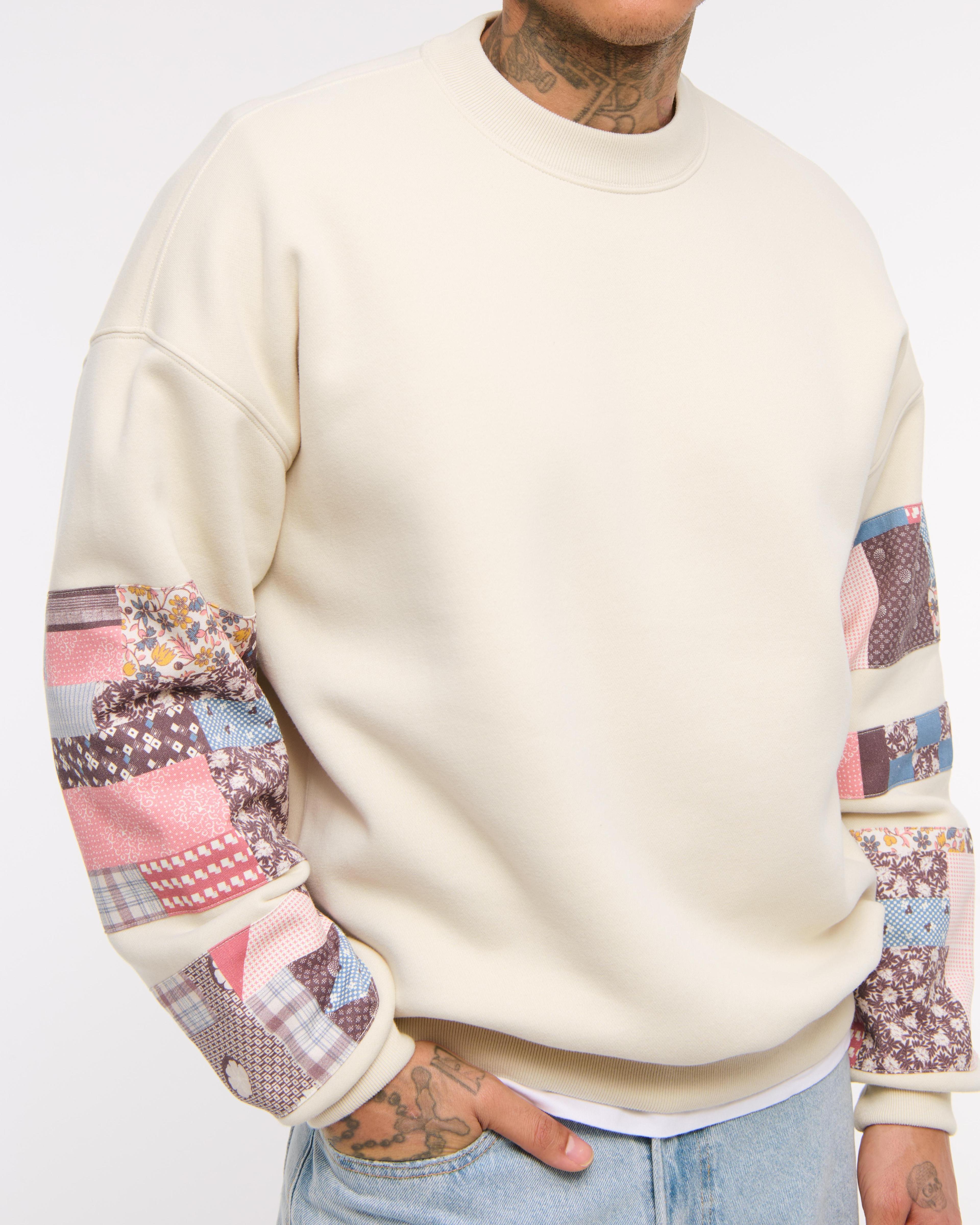 Essential Crew Sweatshirt Product Image