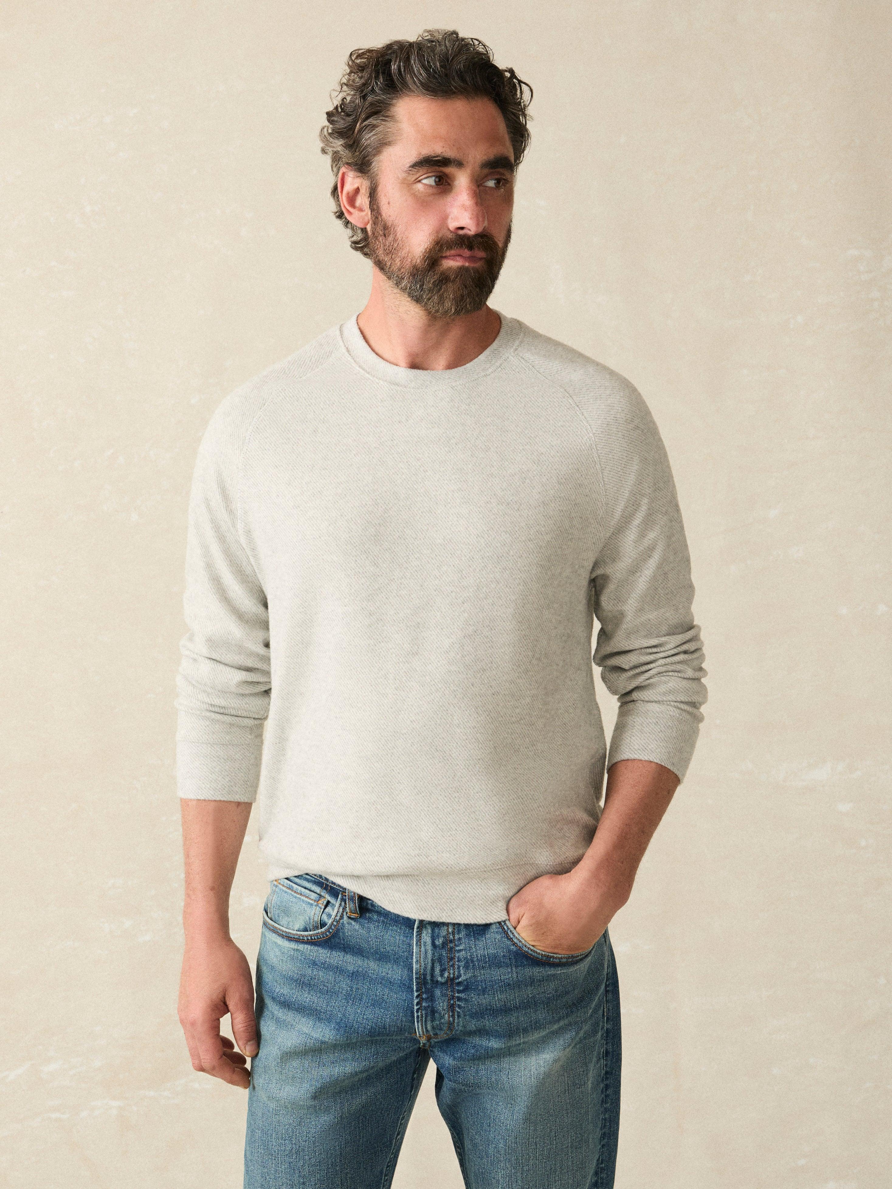 Legend™ Sweater Crew - Light Heather Grey Male Product Image