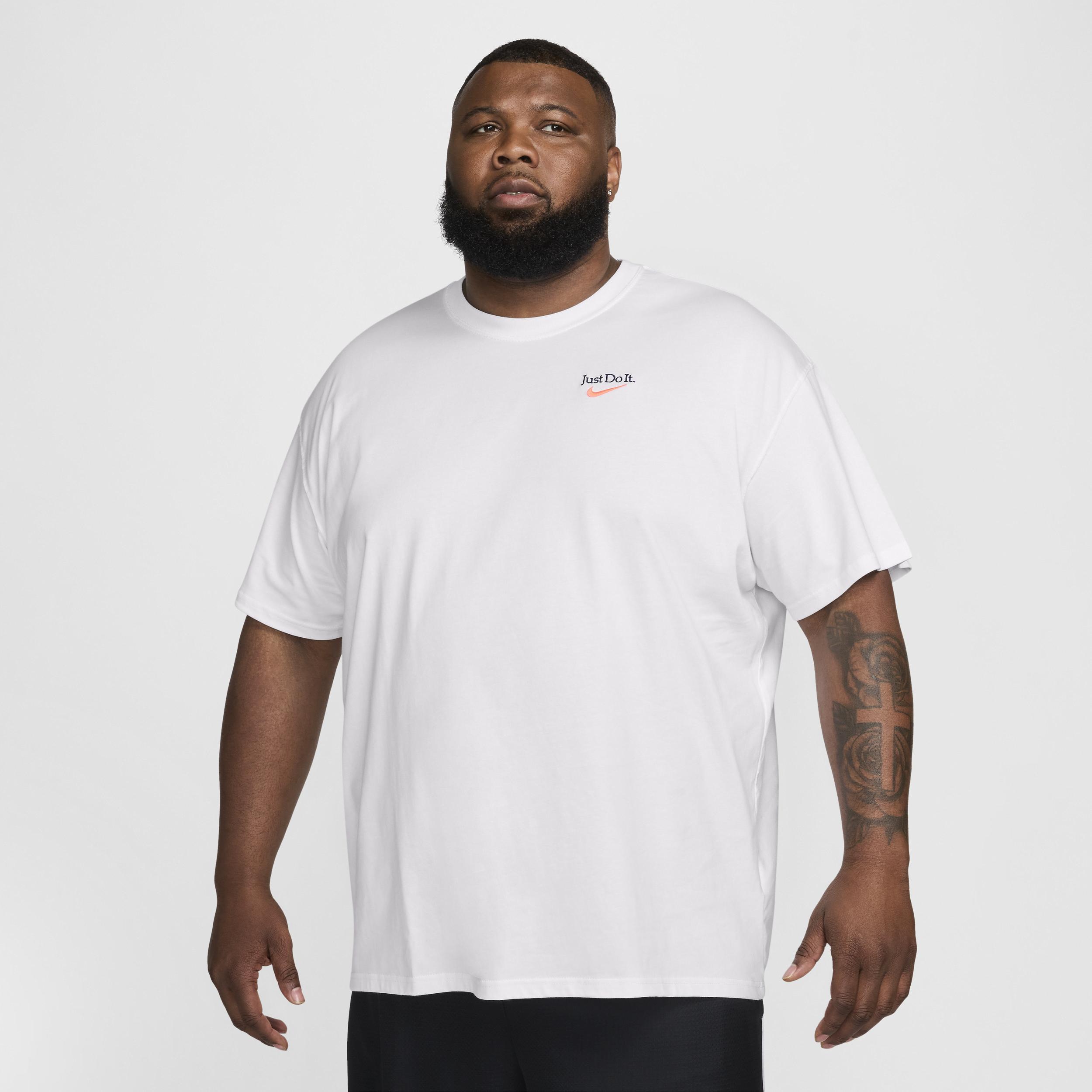 Nike Men's Max90 Basketball T-Shirt Product Image