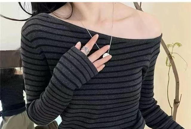 Long-Sleeve Boat Neck Knit Top Product Image