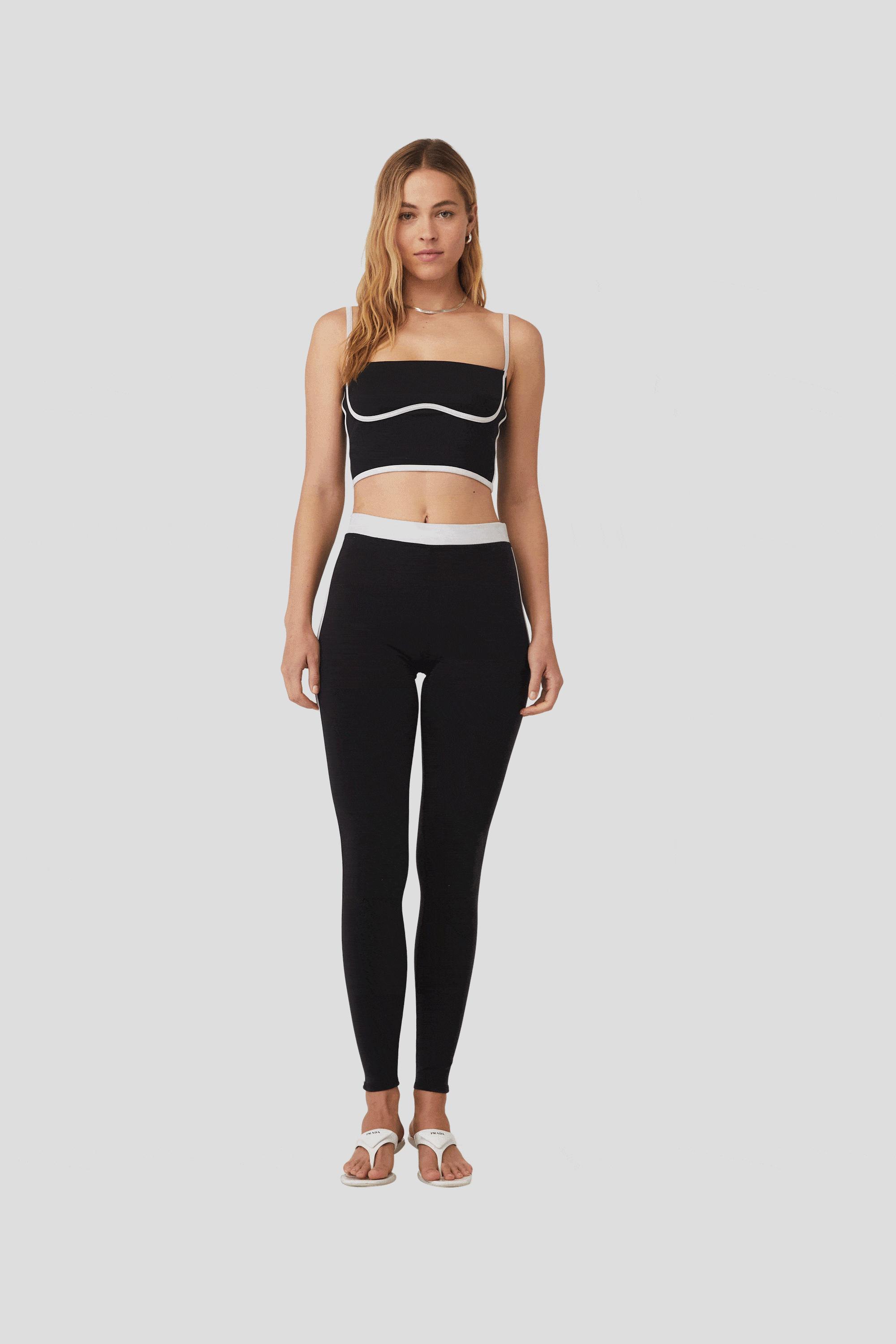 Alo Yoga | Airbrush High-Waist Streamlined Legging Product Image