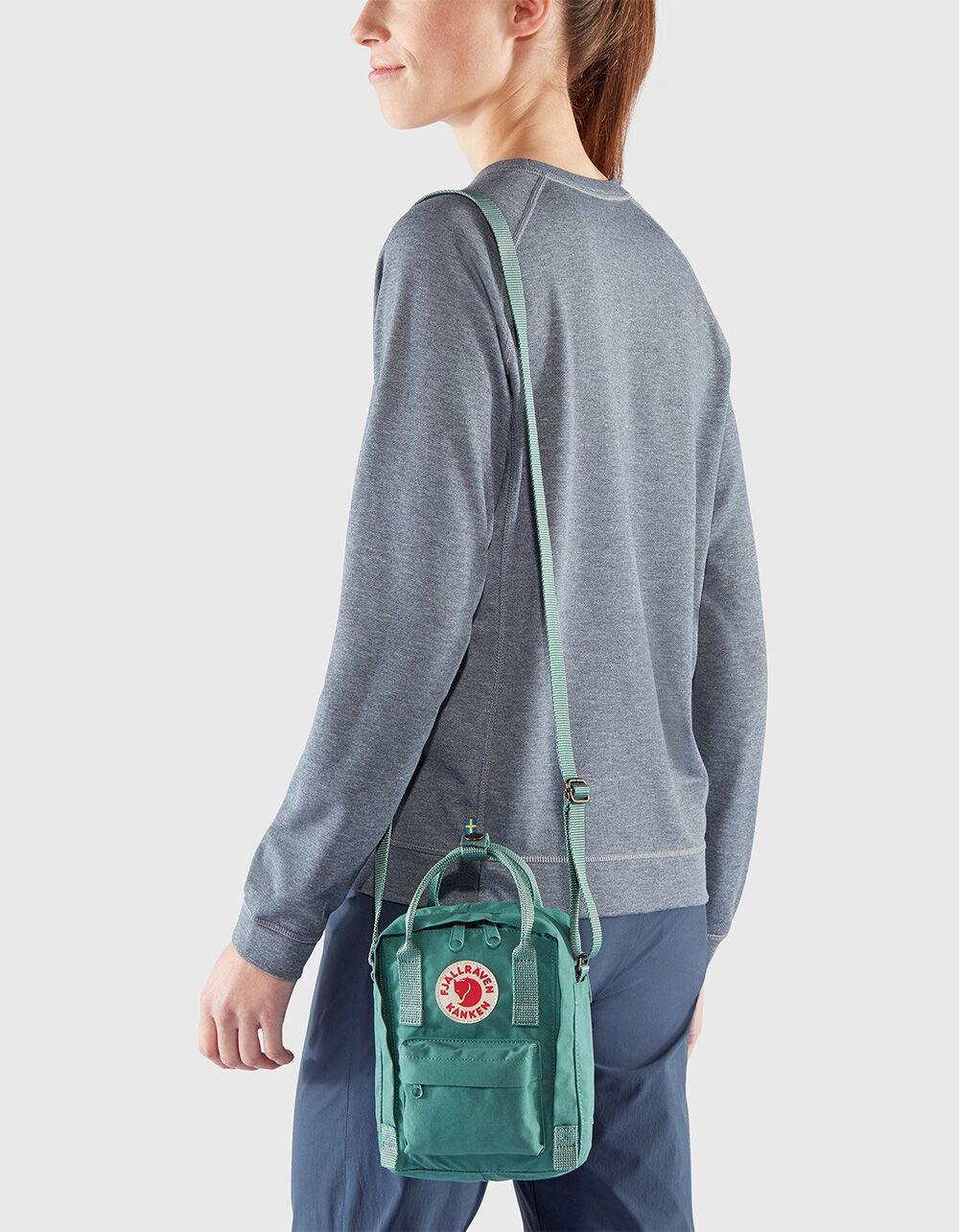 FJALLRAVEN Kånken Sling Crossbody Bag Product Image