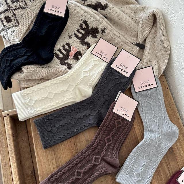 Plain Cable-Knit Socks Product Image