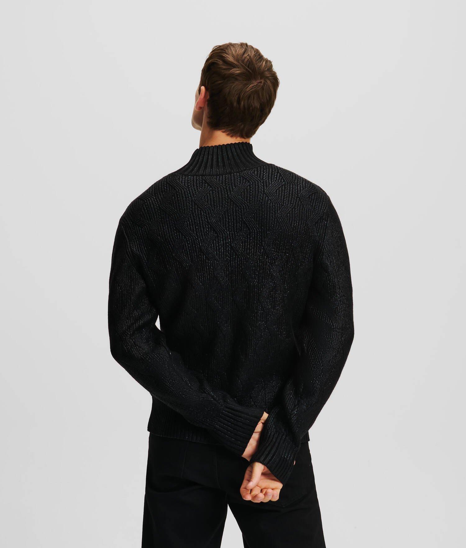 CHUNKY TURTLENECK SWEATER Product Image