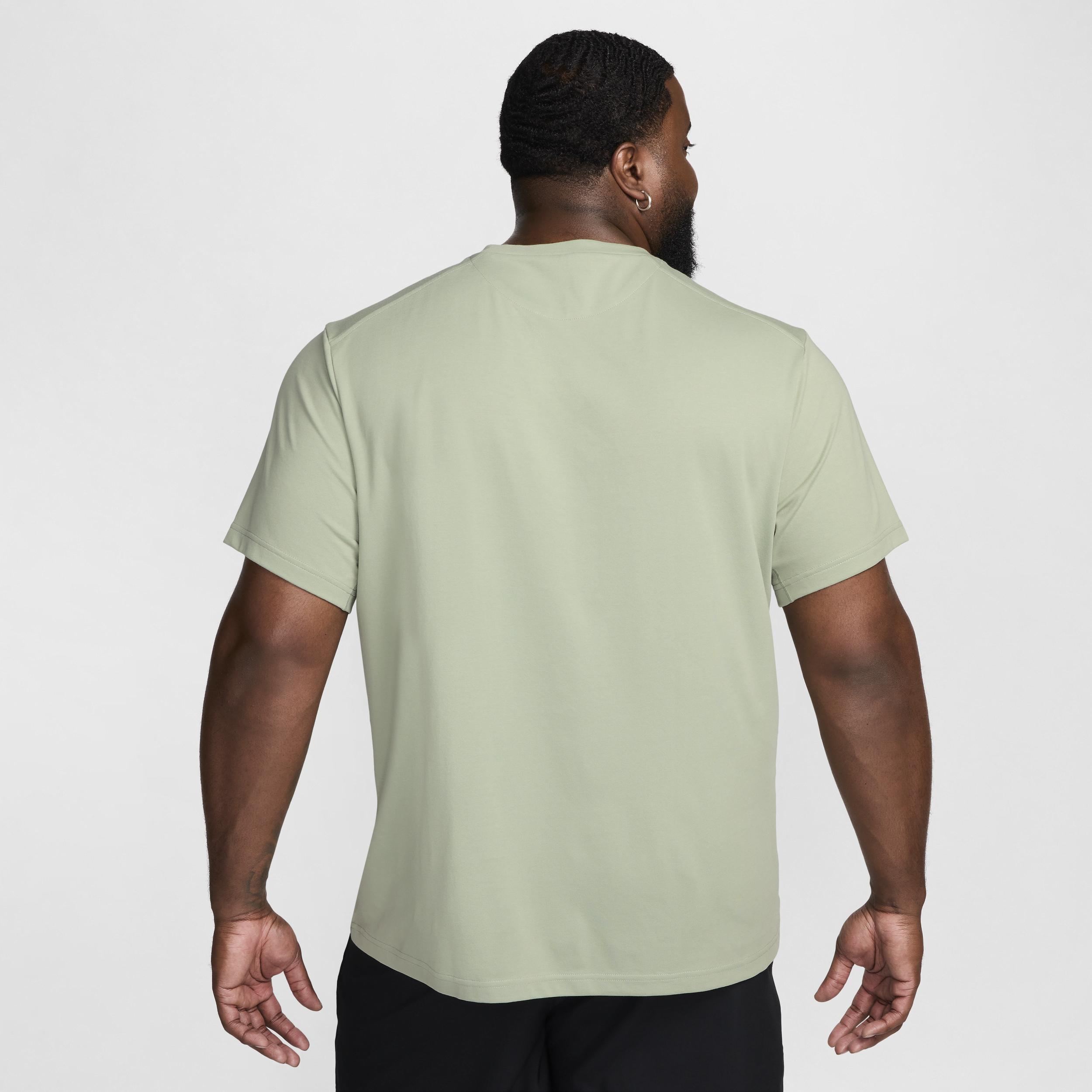 Nike Men's Primary Dri-FIT Short-Sleeve Versatile Top Product Image