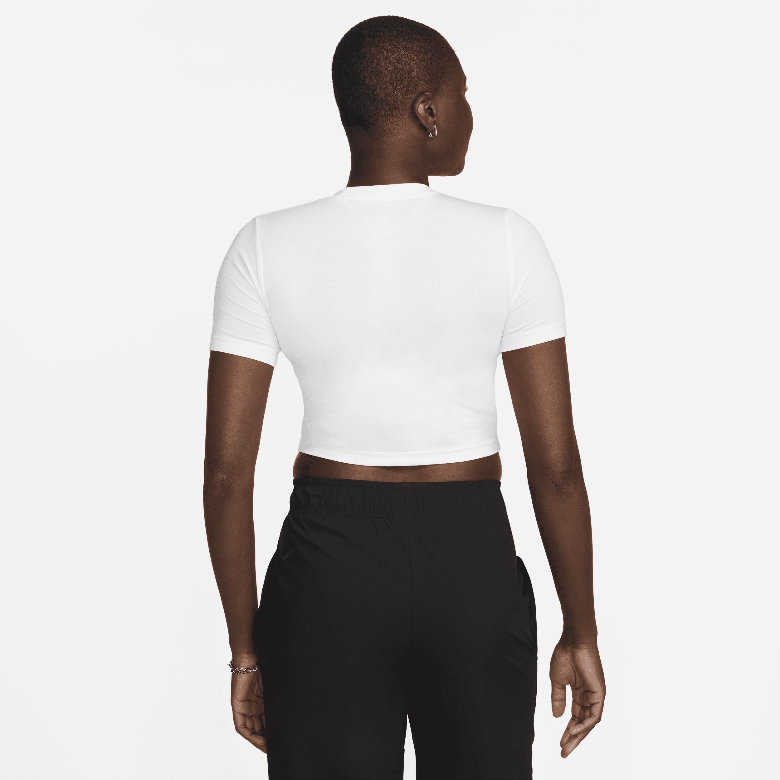 Nike Sportswear Essential Slim Crop Top Product Image