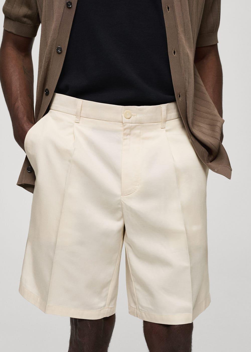 Mango Mens Linen-Blend Darts Detail Bermuda Shorts Product Image