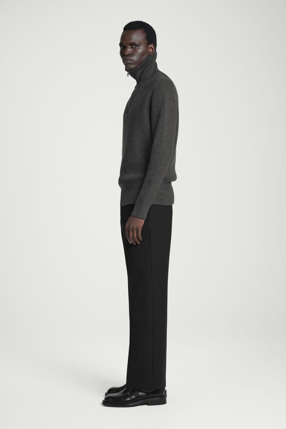 CROPPED WOOL-BLEND FLARED PANTS Product Image