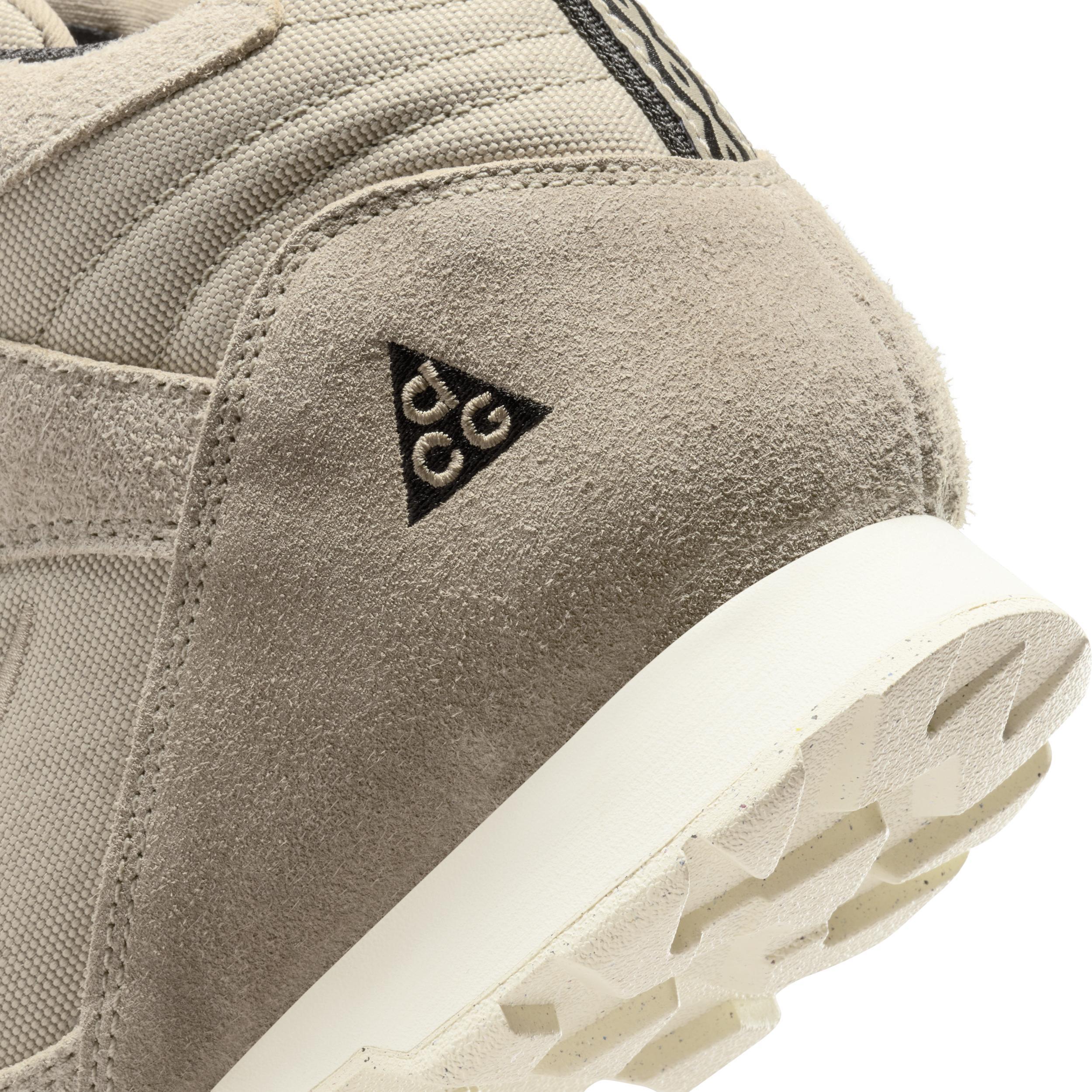 Nike ACG Torre Mid Waterproof Men's Shoes Product Image