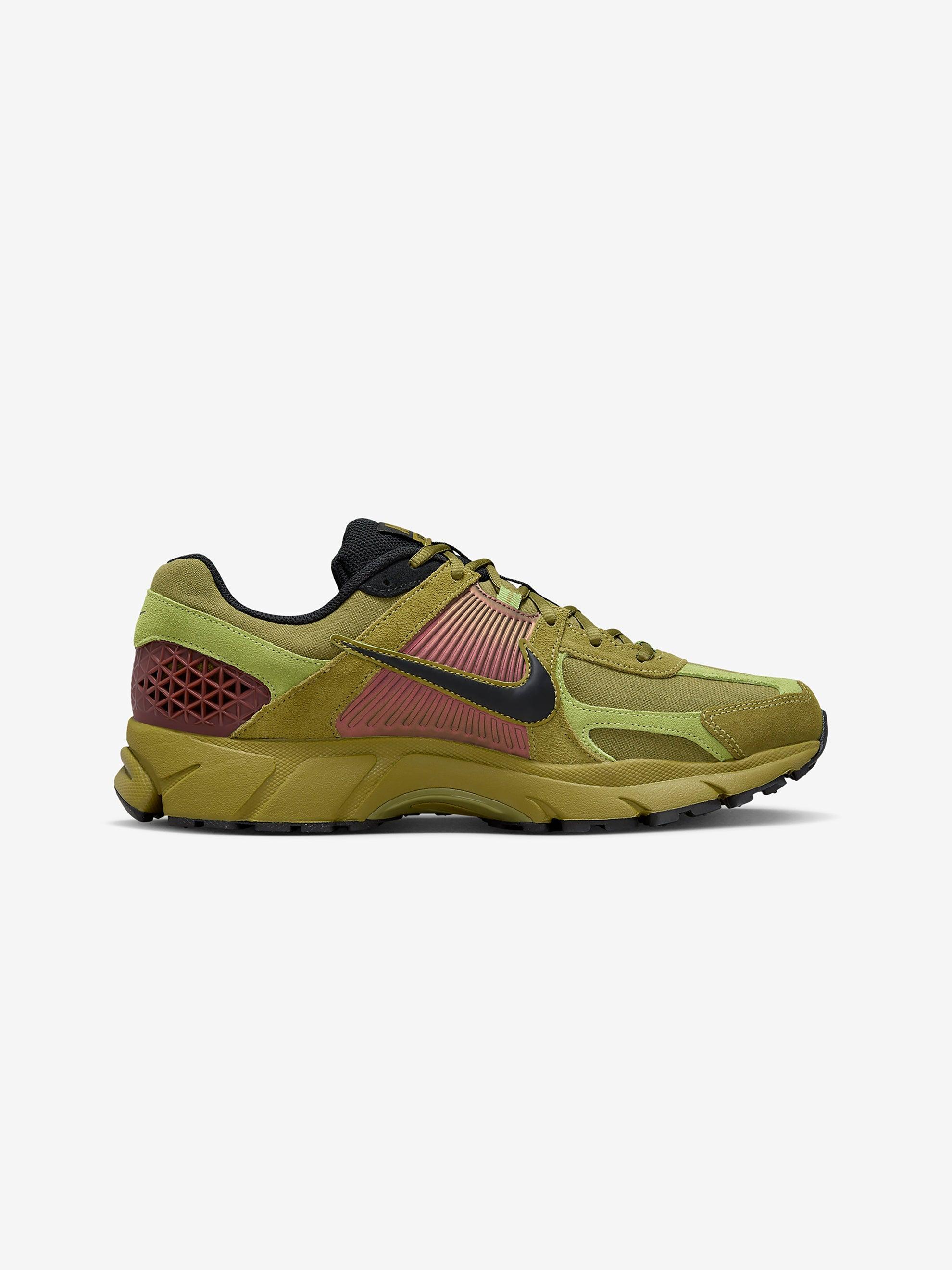 Nike Zoom Vomero 5 (Pacific Moss) Product Image