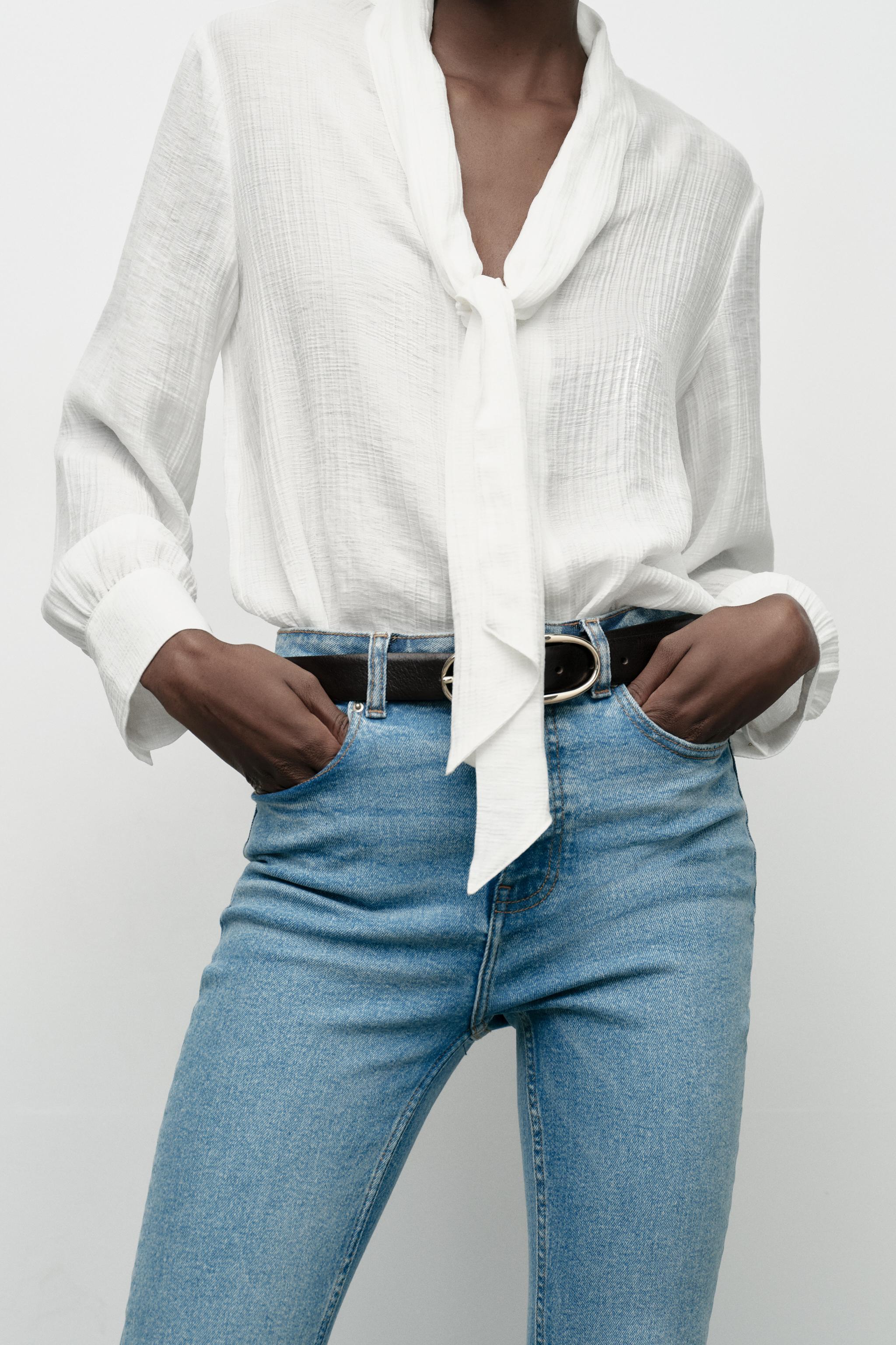 FLOWY BLOUSE WITH TIE Product Image