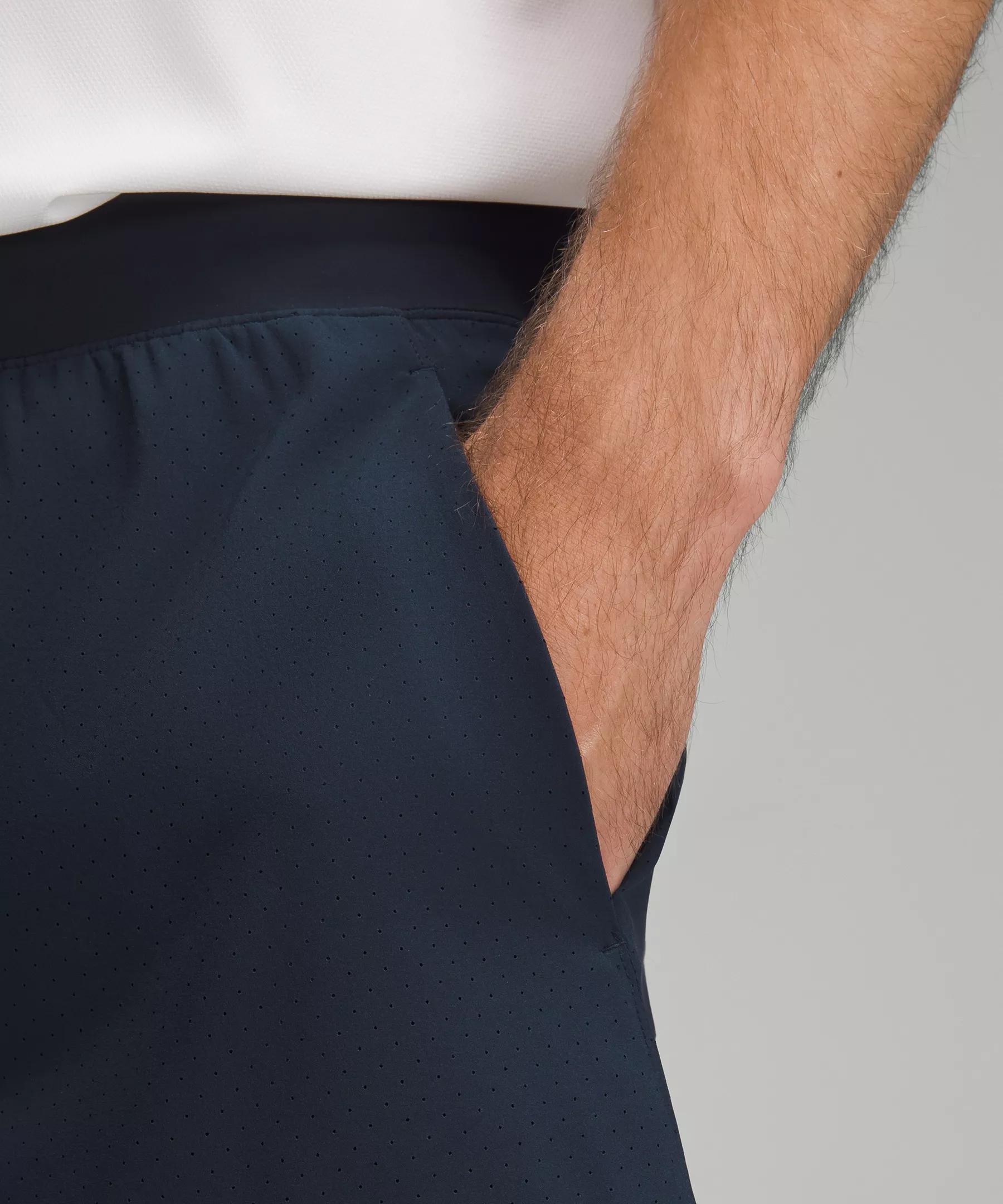 Vented Tennis Short 6" Classic Fit Product Image