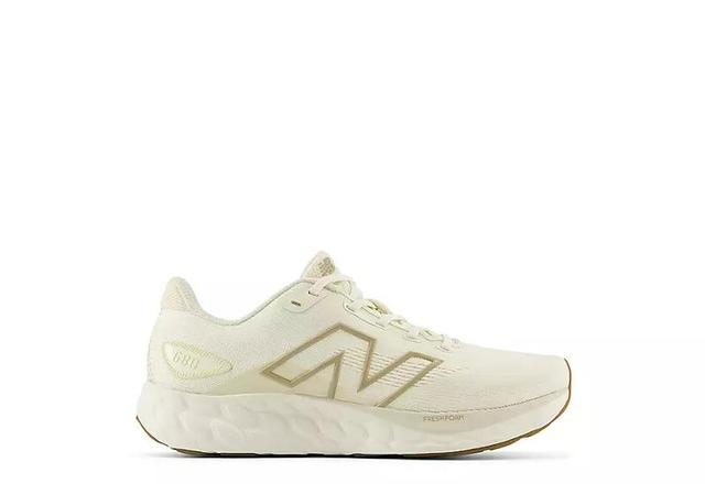 New Balance Fresh Foam 680 V8 Womens Running Shoes Product Image