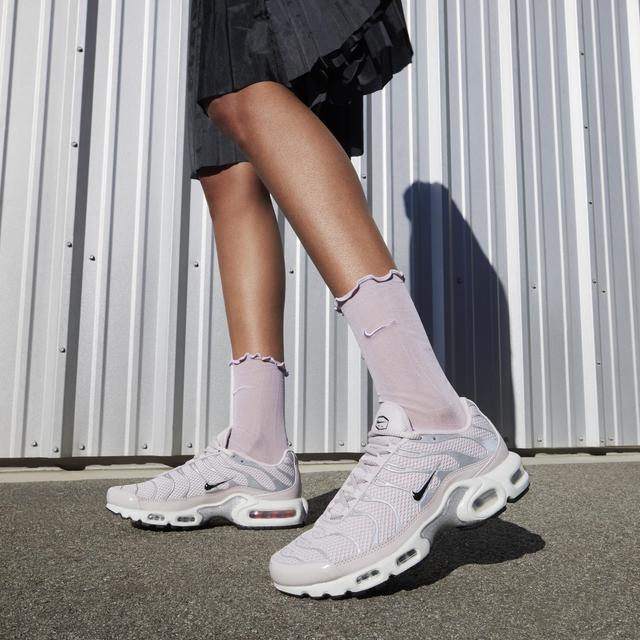 Nike Women's Air Max Plus Shoes Product Image