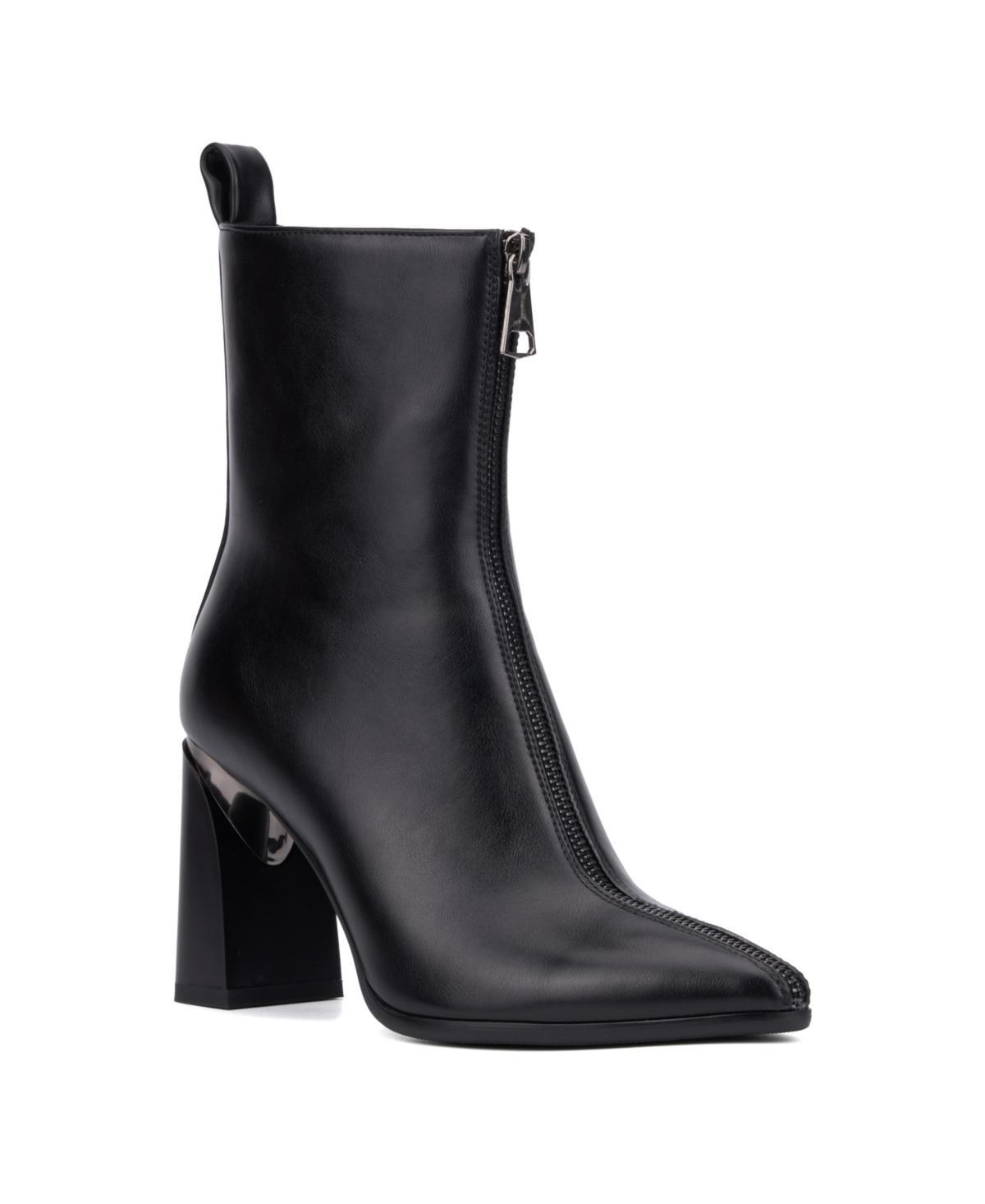 Torgeis Womens Hyde Ankle Boots Product Image