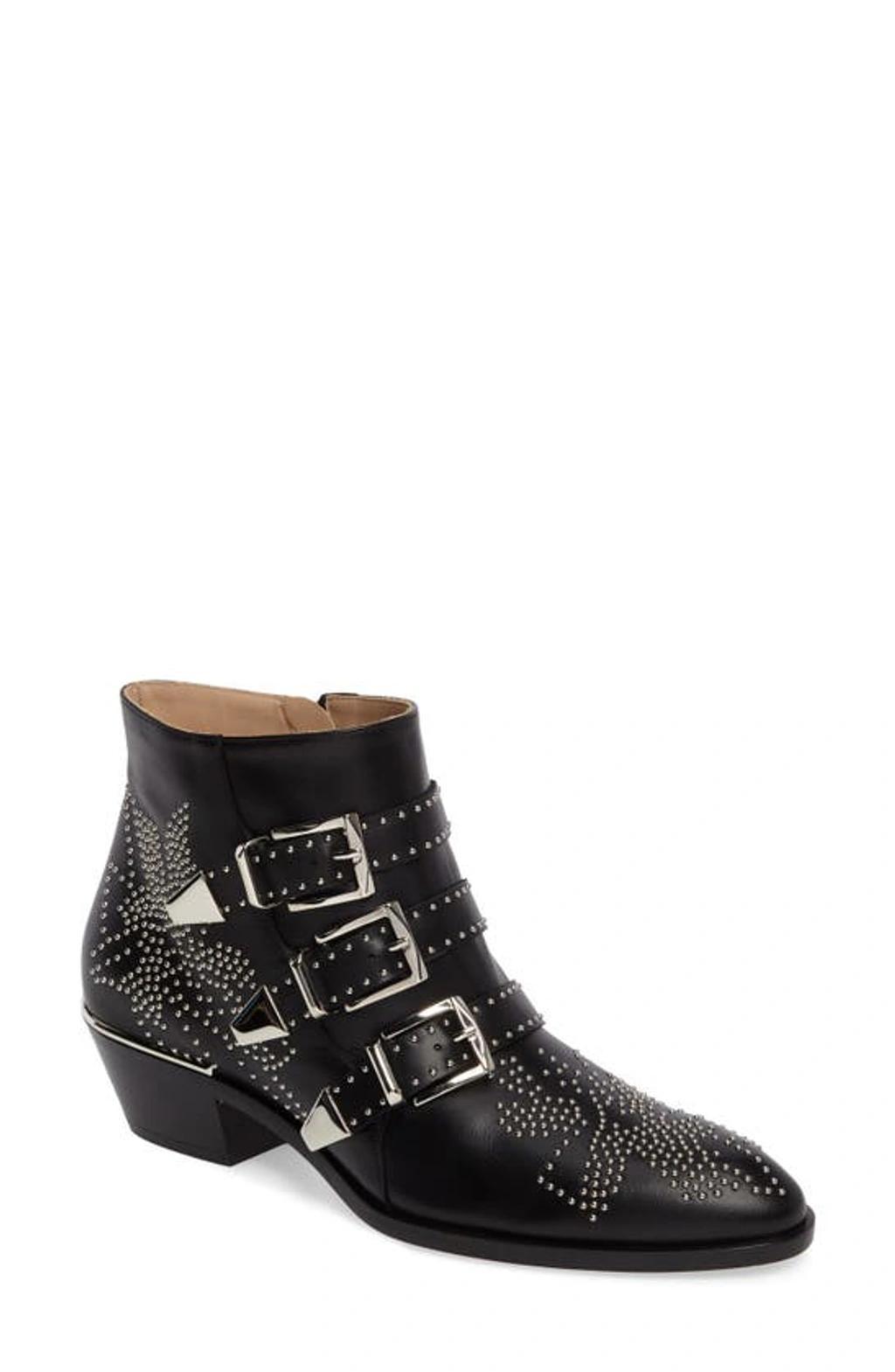 CHLOÉ Susanna Studded Leather Ankle Boots In Black product image