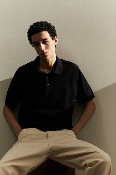 H & M - Regular Fit Polo Shirt - Black Product Image