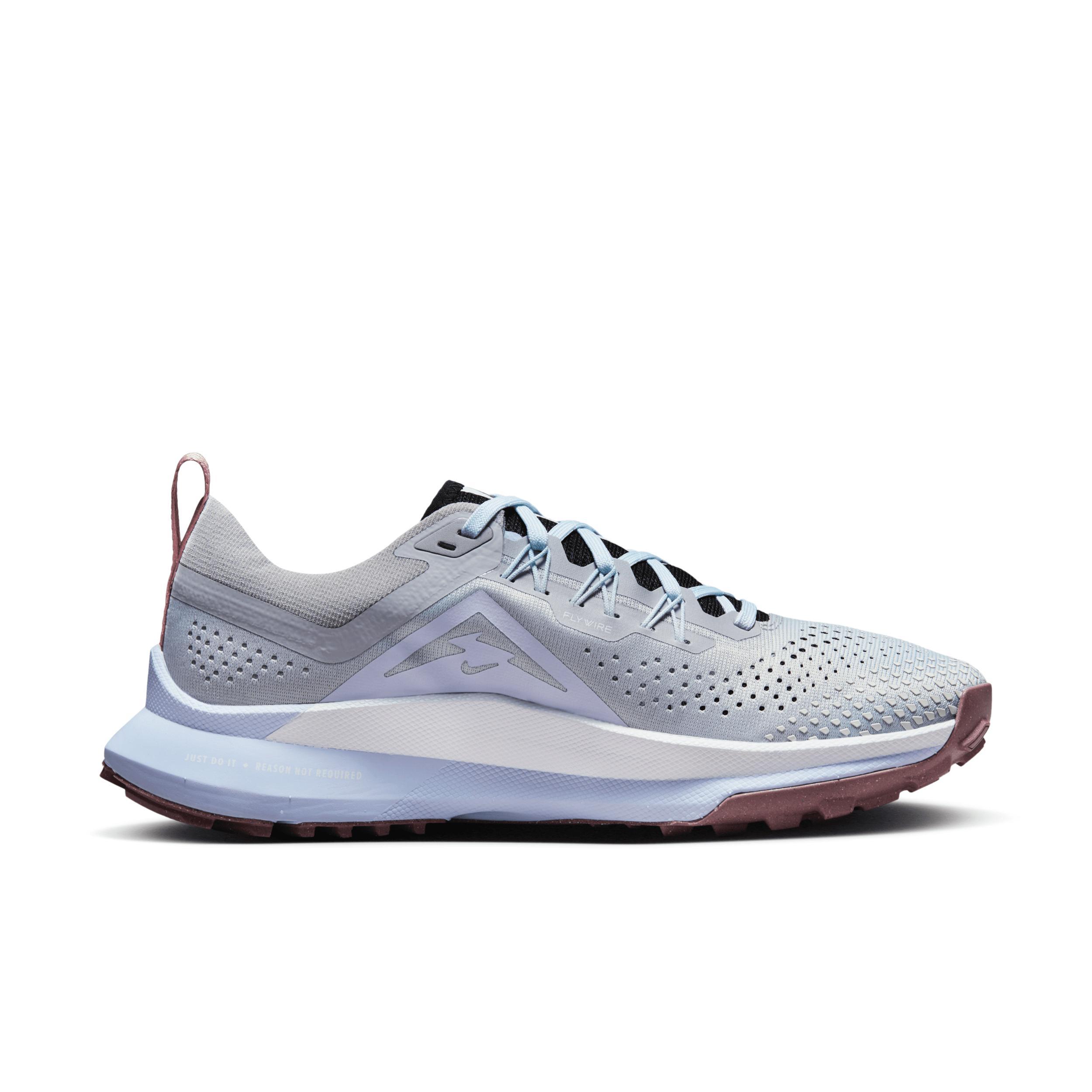 Nike Women's Pegasus Trail 4 Trail Running Shoes Product Image