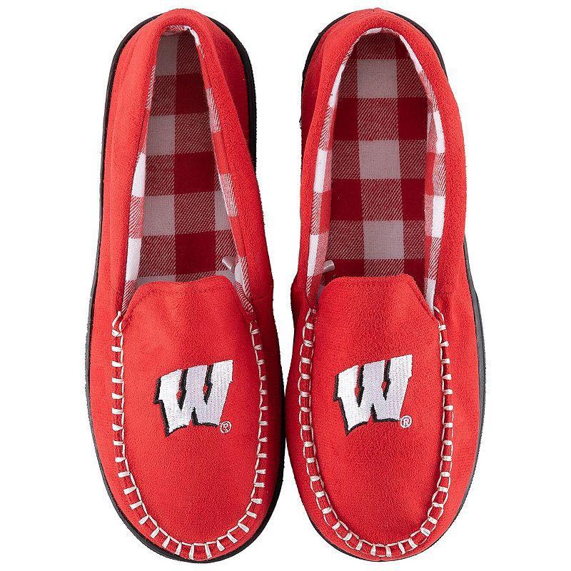 Mens ZooZatz Wisconsin Badgers Flannel Moccasin Slippers Product Image