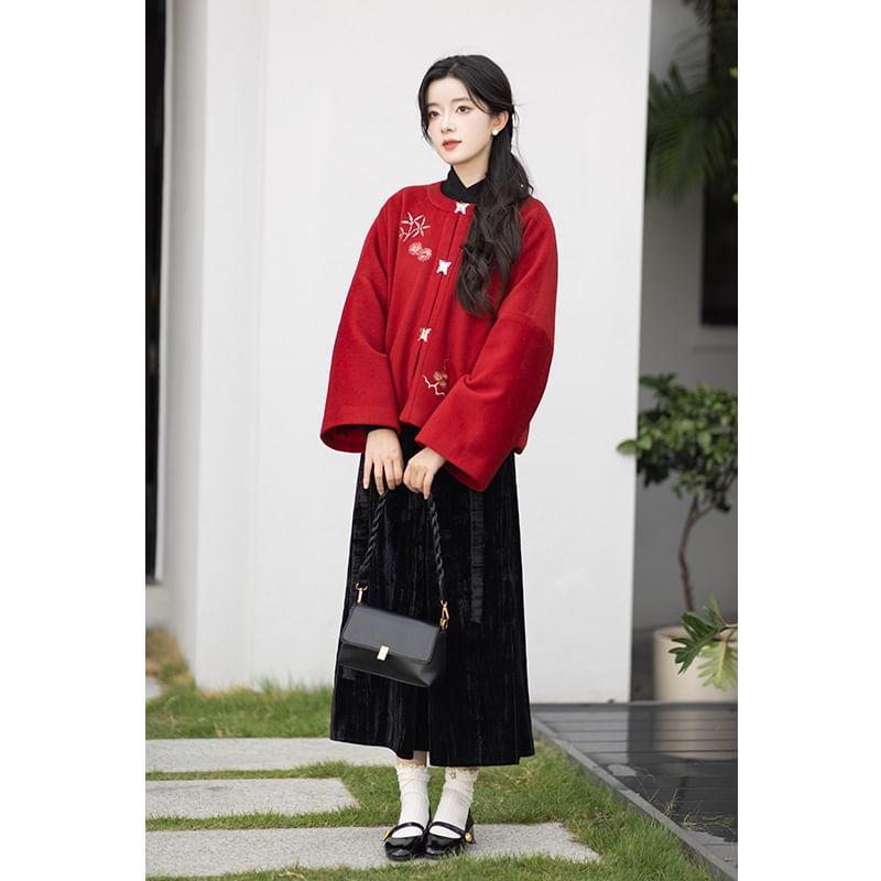 High Rise Floral Jacquard Crinkle Midi A-Line Wrap Skirt / Crew Neck Embroidered Jacket / Set Product Image