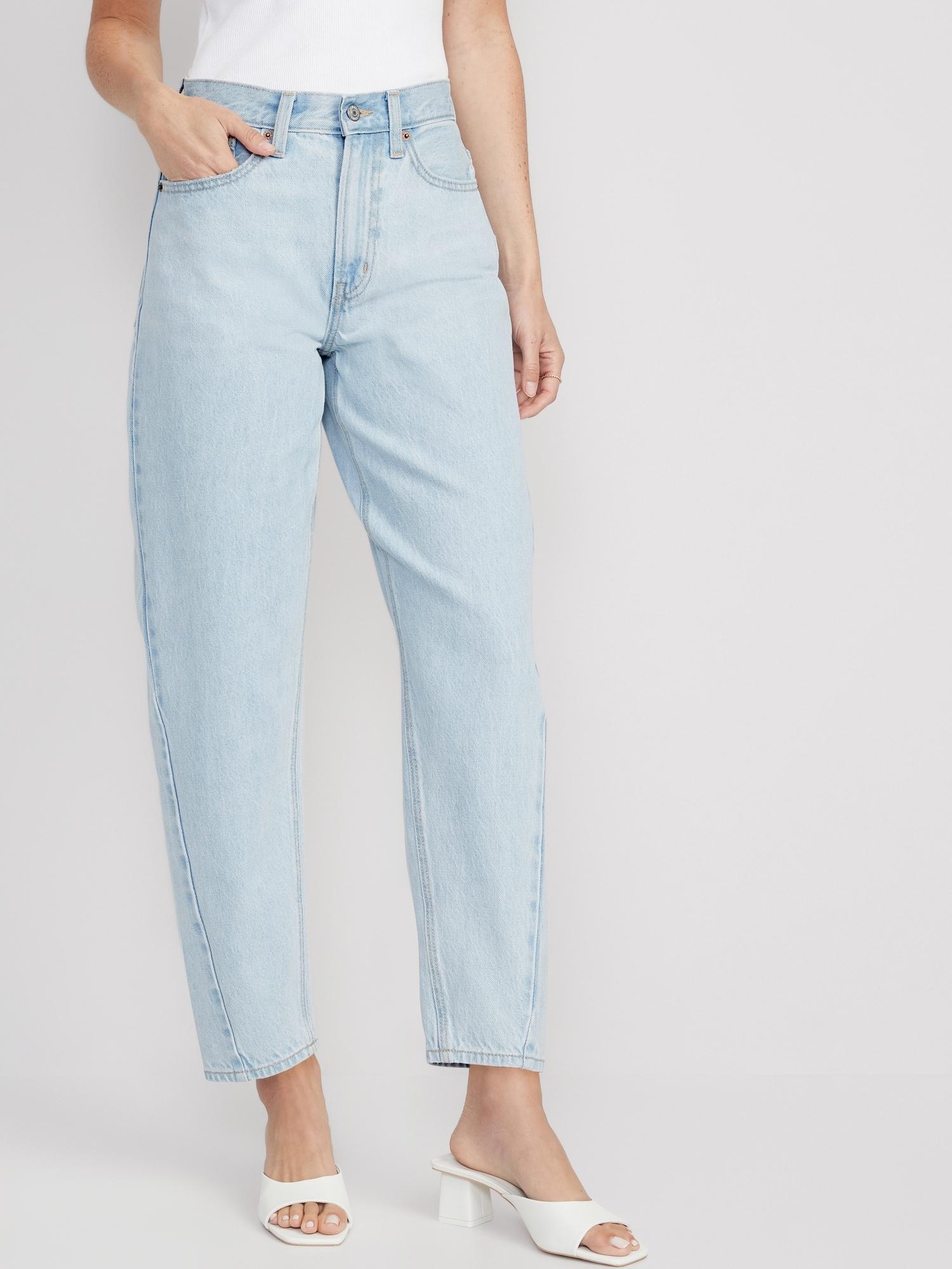 Extra High-Waisted Balloon Ankle Jeans Product Image