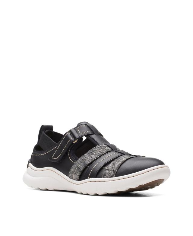 Clarks Womens Collection Teagan Step Sneakers Product Image