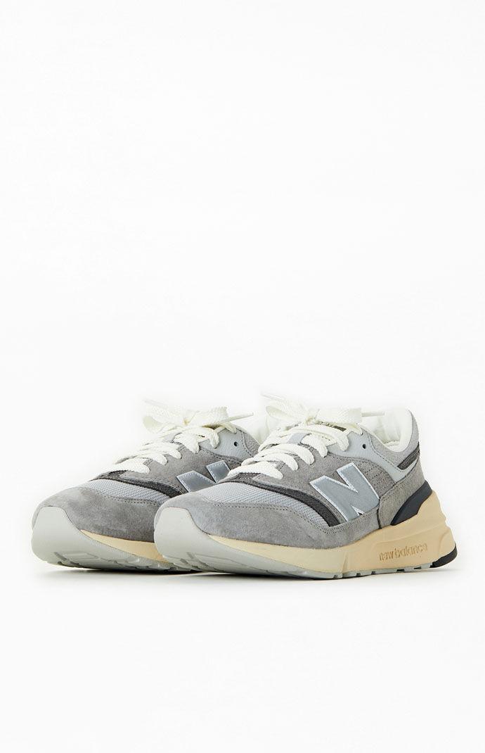 New Balance 997H Shoes Product Image