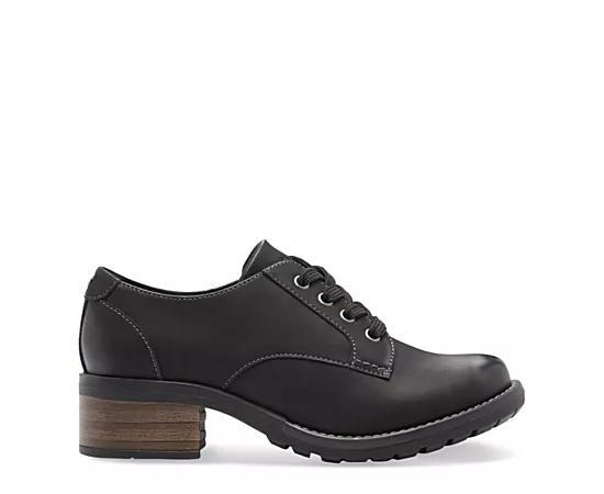 Eastland Trish Womens Oxford Shoes Product Image