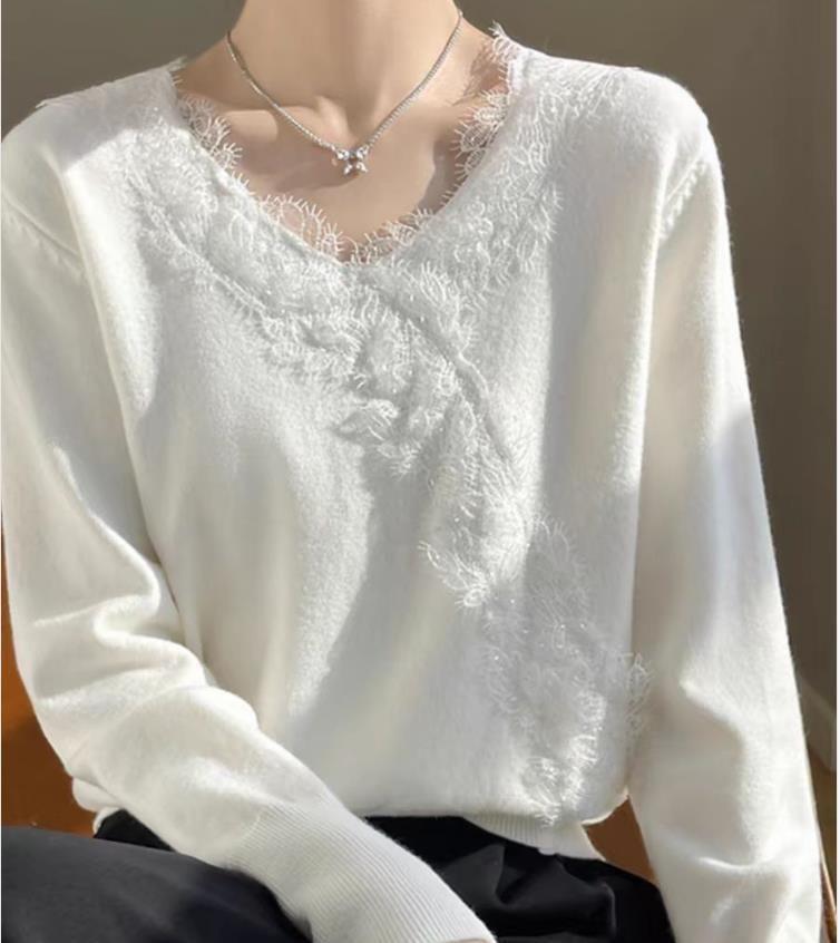 Long-Sleeve V-Neck Plain Lace Trim Knit Top Product Image