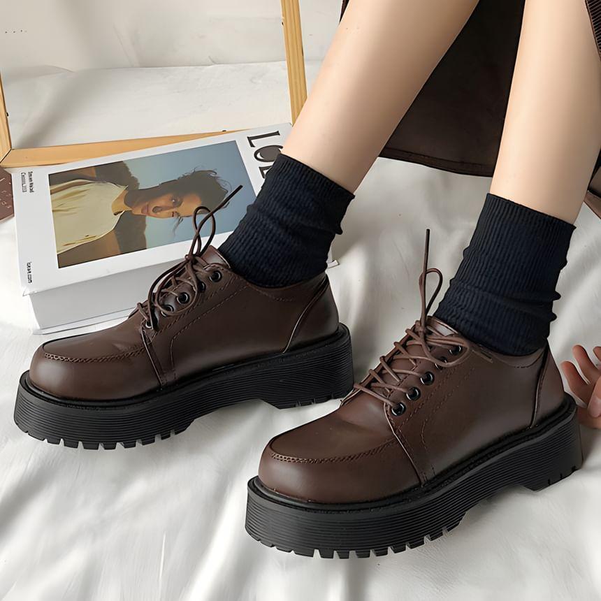 Platform Lace Up Oxford Shoes Product Image