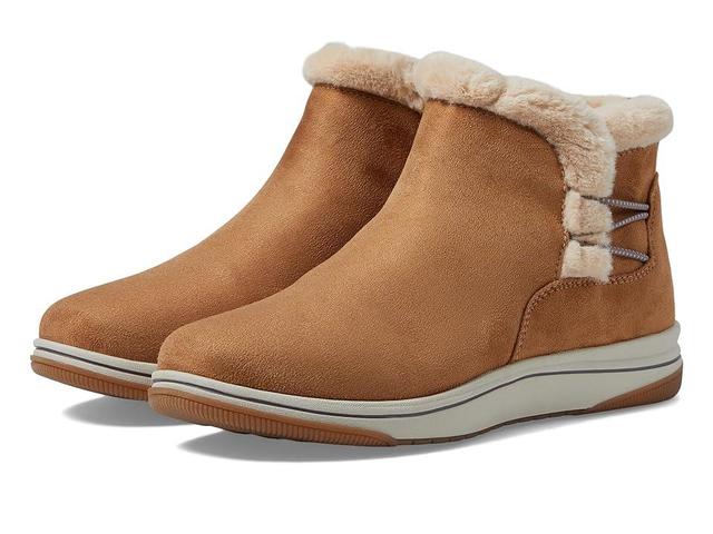 Clarks Breeze Faux Fur (Tan Textile) Women's Boots Product Image