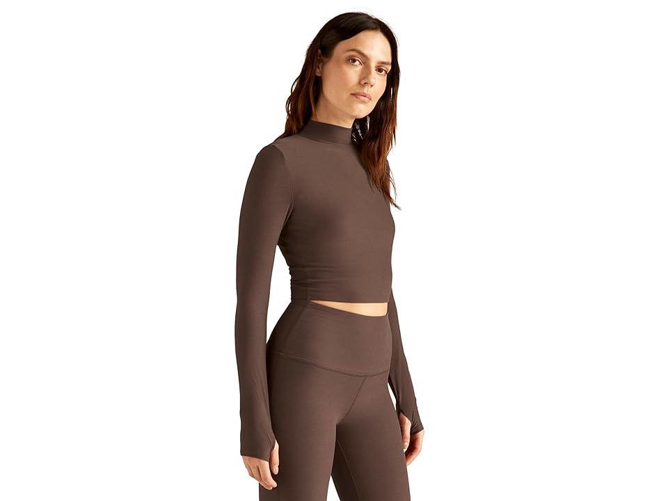 Beyond Yoga Featherweight Moving On Cropped Pullover (Truffle Heather) Women's Clothing product image