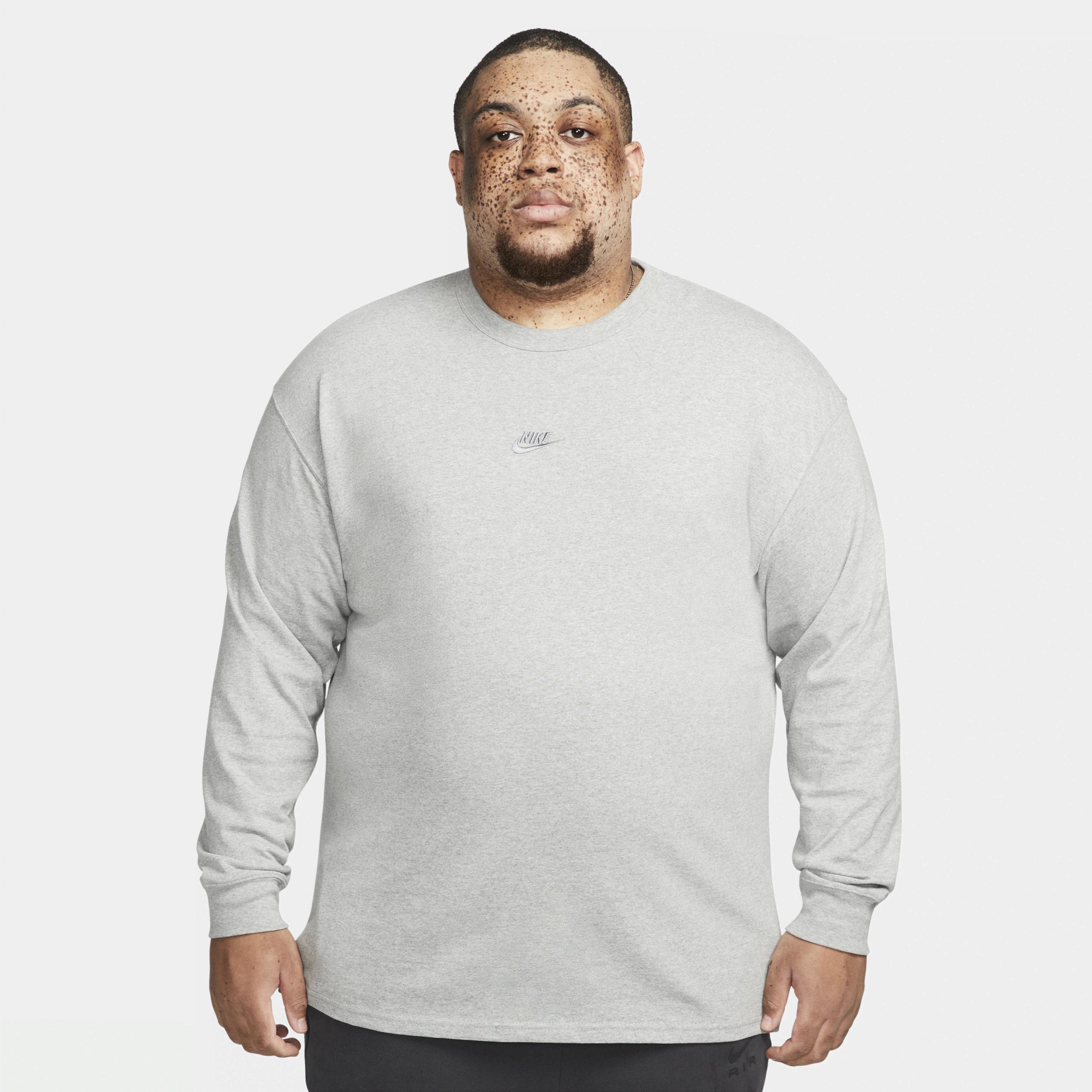 Men's Nike Sportswear Premium Essentials Long-Sleeve T-Shirt Product Image