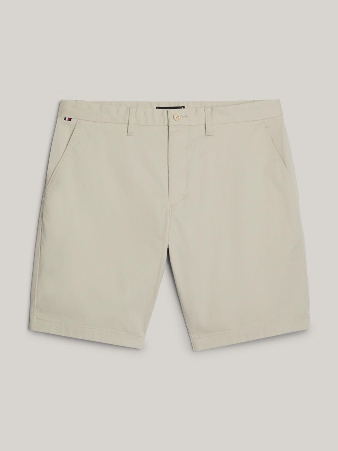 Tommy Hilfiger Men's Harlem Relaxed Fit 1985 Chino Short Product Image