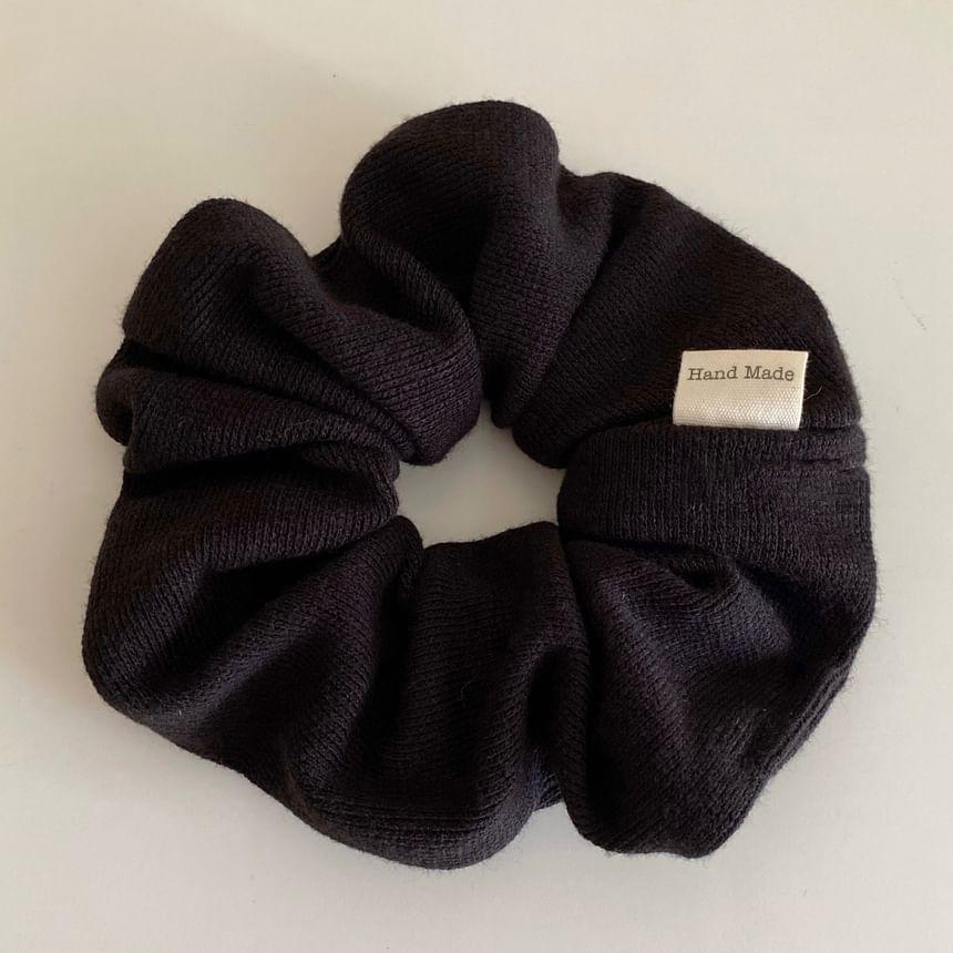 Plain Scrunchie Product Image