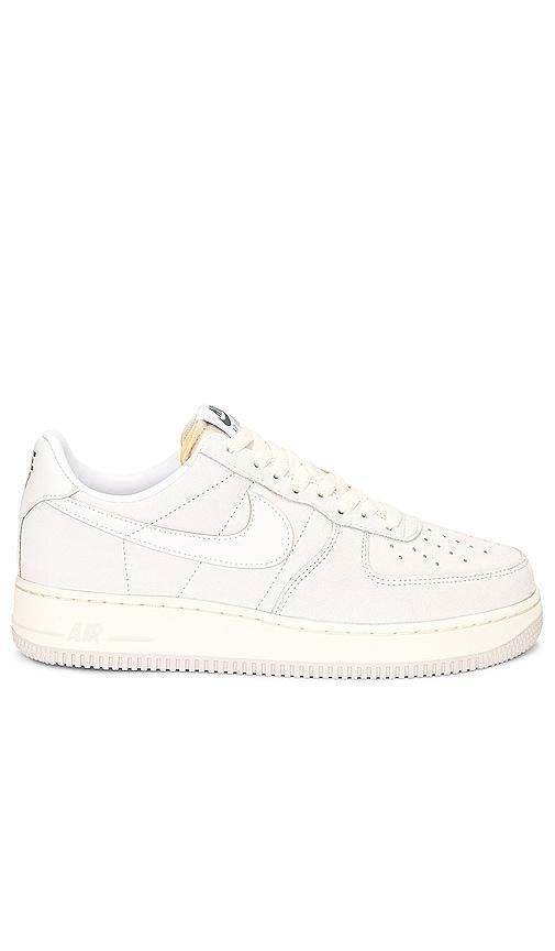 Nike Men's Air Force 1 '07 Shoes Product Image