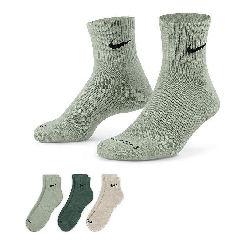 Nike Men's Everyday Plus Cushioned Training Ankle Socks (3 Pairs) Product Image